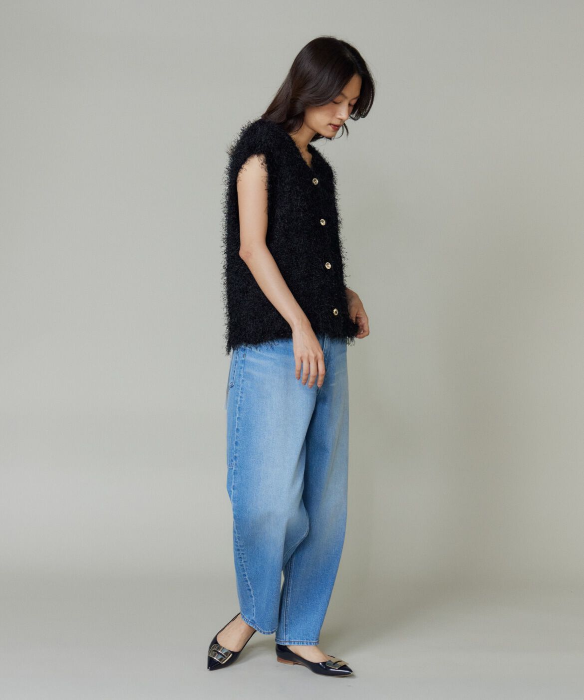 DAY by DAY it&rsquo;s international「フェザーヤーンVネックニットジレ」|ニット・セーター|