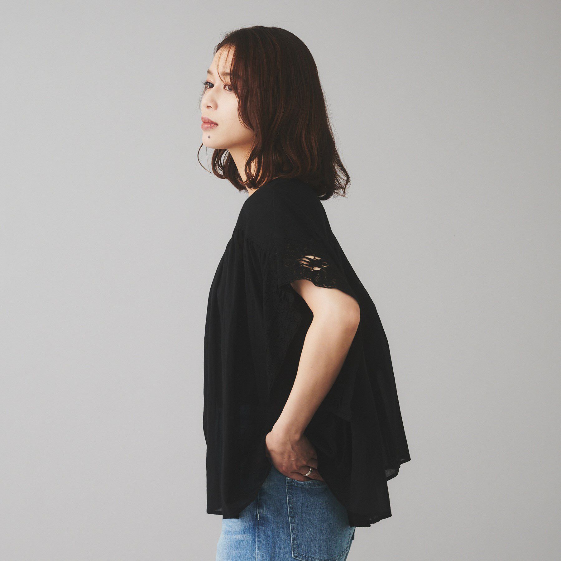 UNTITLED「【Liyoca】コットンシフォン ギャザーブラウス」|シャツ・ブラウス|