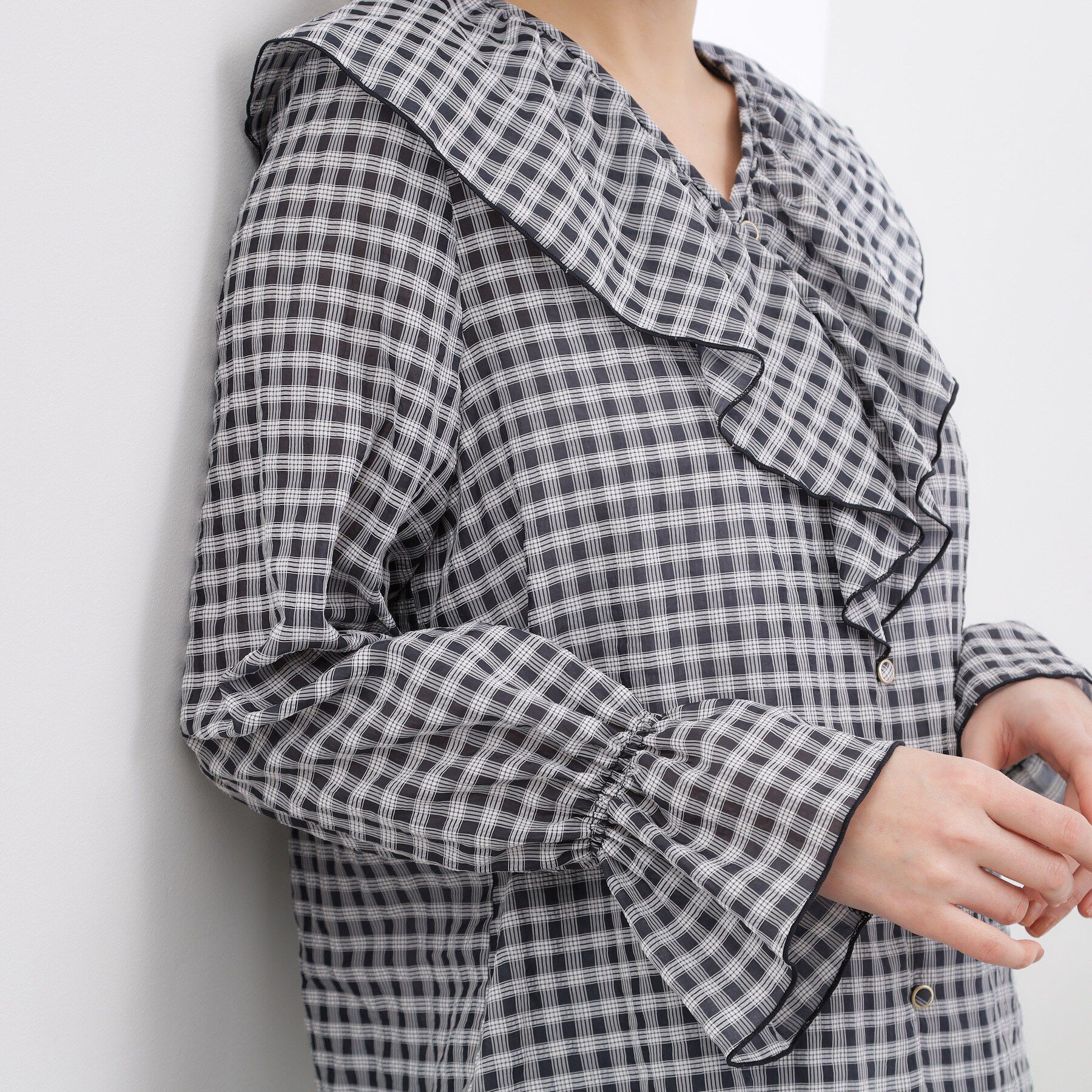 grove「大人の華やぎチェックフリルブラウス」|シャツ・ブラウス|