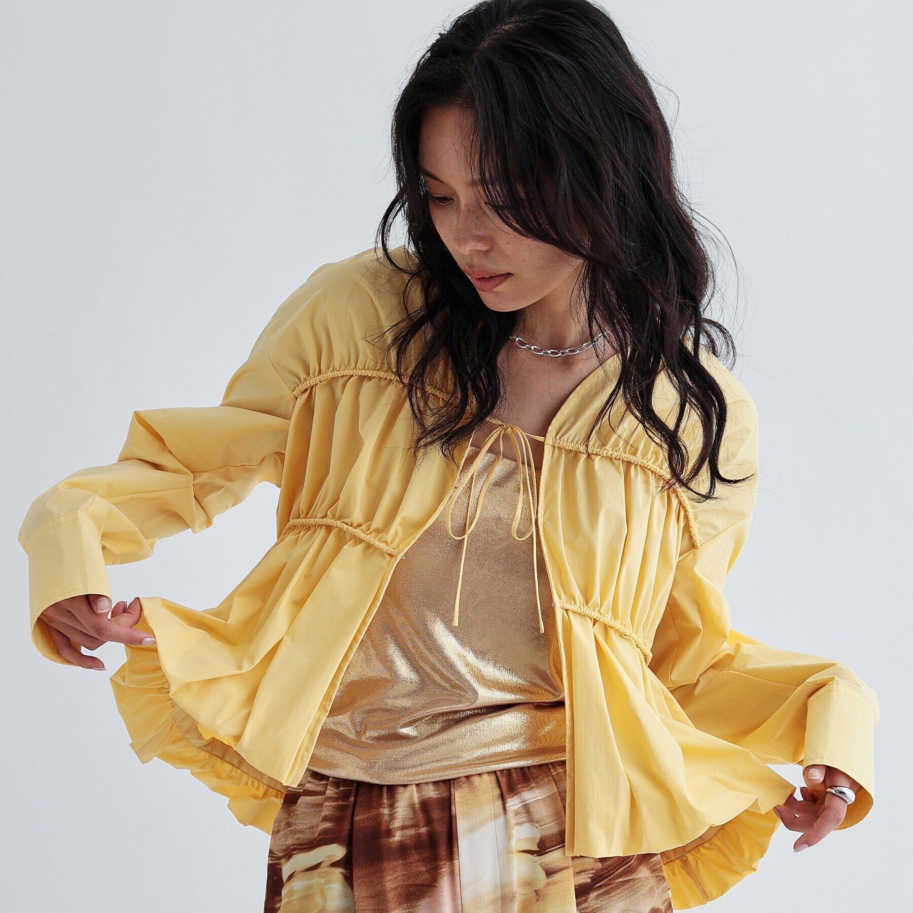 GALLEST「シャーリングギャザーブラウス【フロントボタン/前開き】」|シャツ・ブラウス|