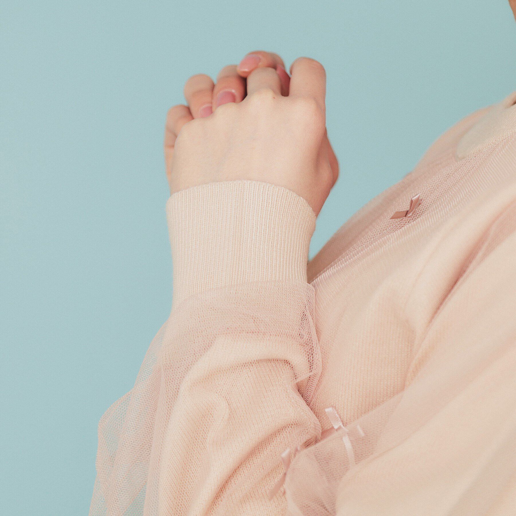 index「チュールレイヤードリボントップス【洗濯機洗い可】」|Tシャツ・カットソー|