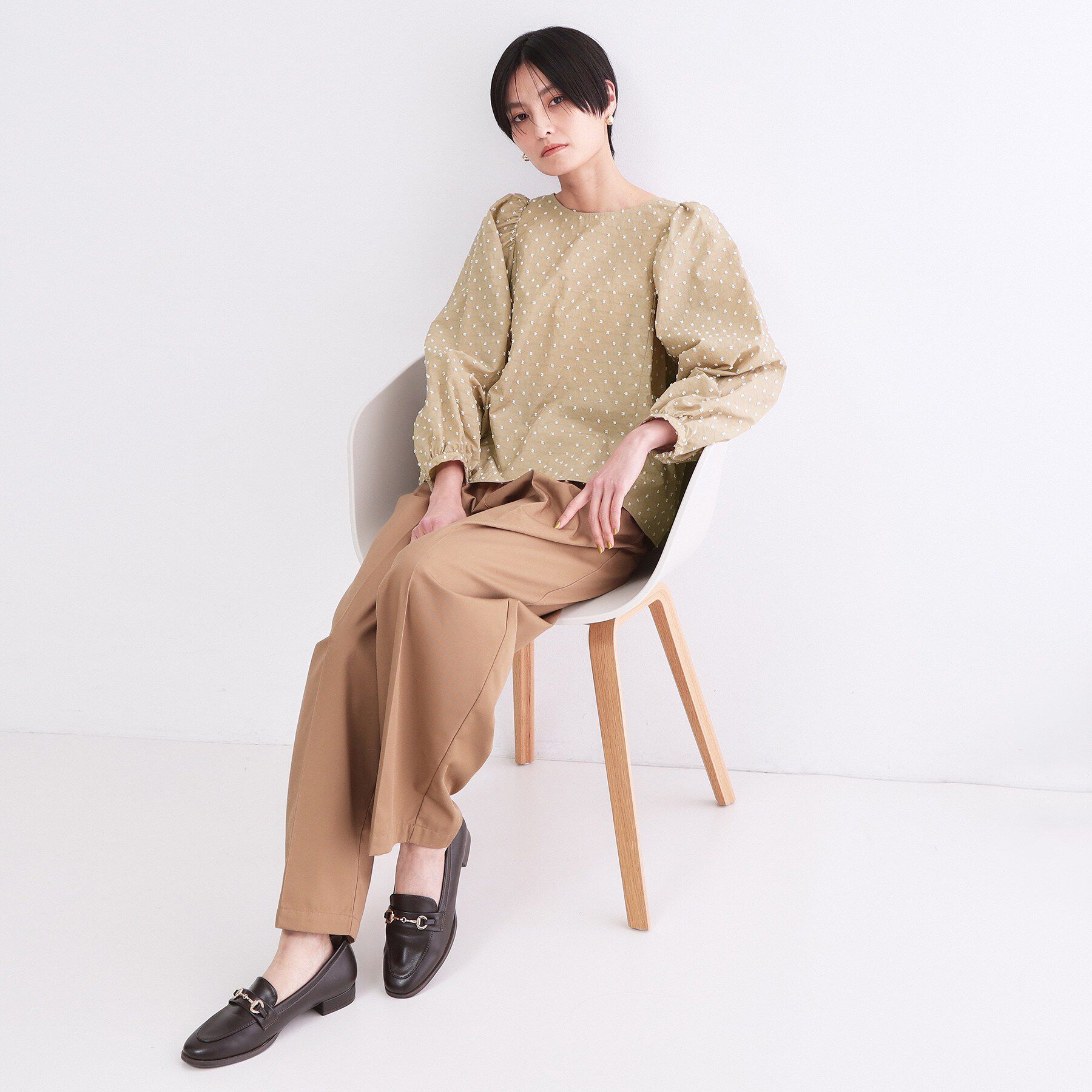 OPAQUE.CLIP「ドビードットパフスリーブブラウス【洗濯機OK】」|シャツ・ブラウス|