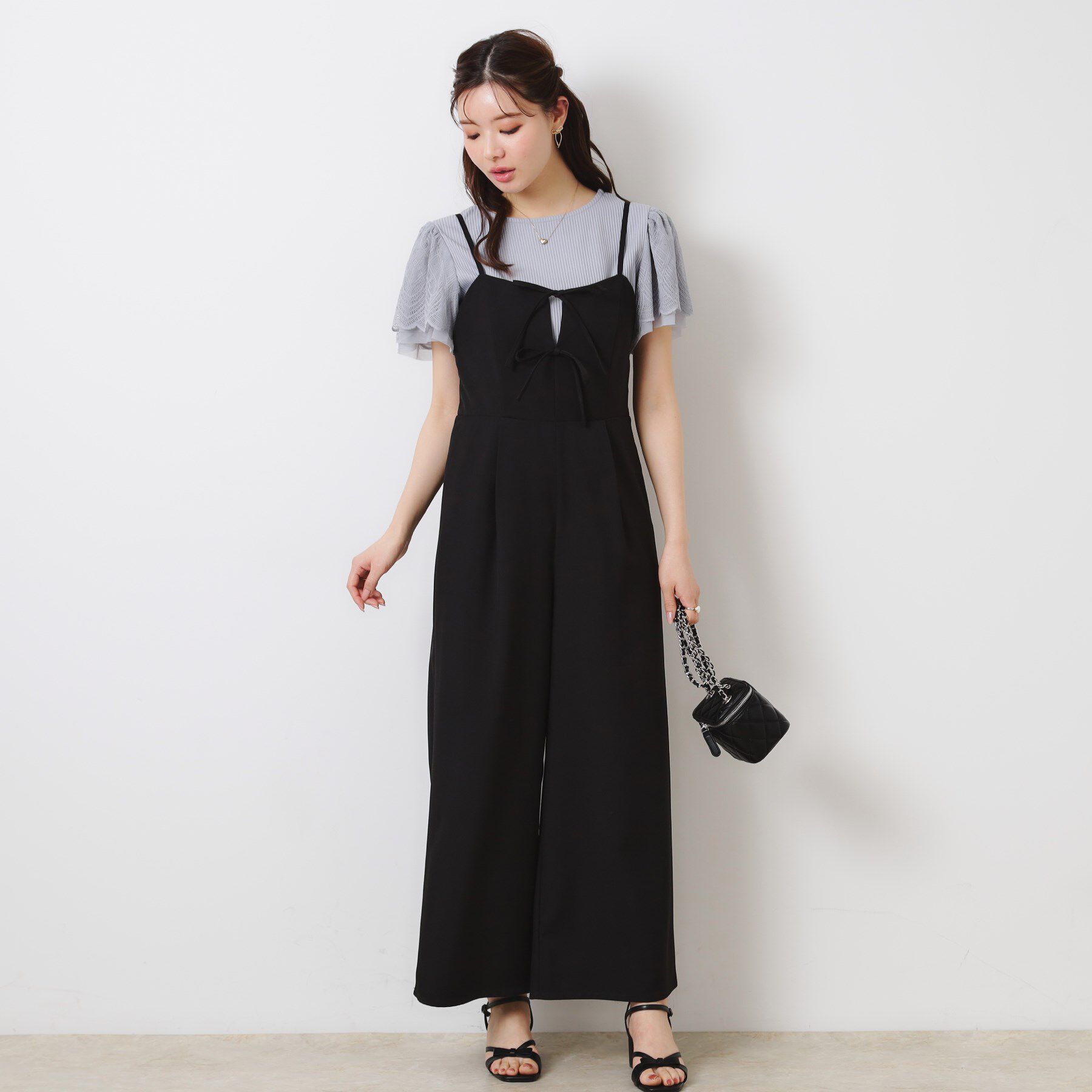 Couture broach「【大人可愛い・肩紐調節可能】リボンキャミサロペット」|オールインワン|