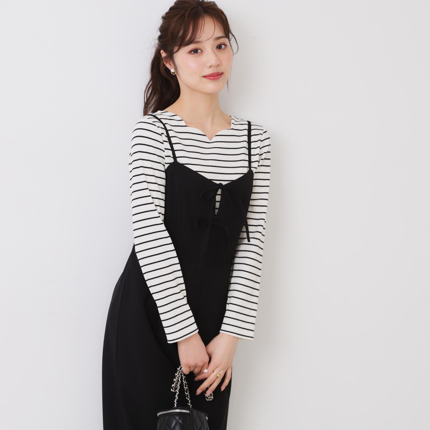 Couture broach「【大人可愛い・肩紐調節可能】リボンキャミサロペット」|オールインワン|