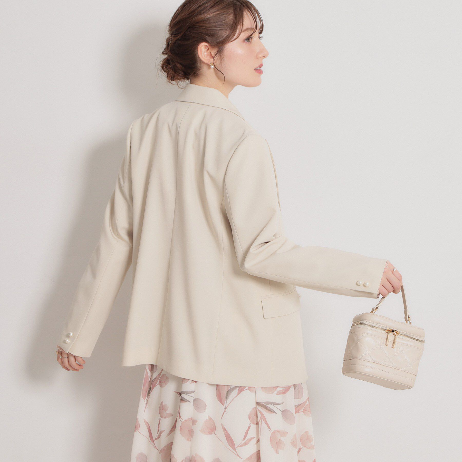 Couture broach「【洗える・ハレの日・通勤】パール調ボタン テーラードジャケット」|テーラードジャケット|