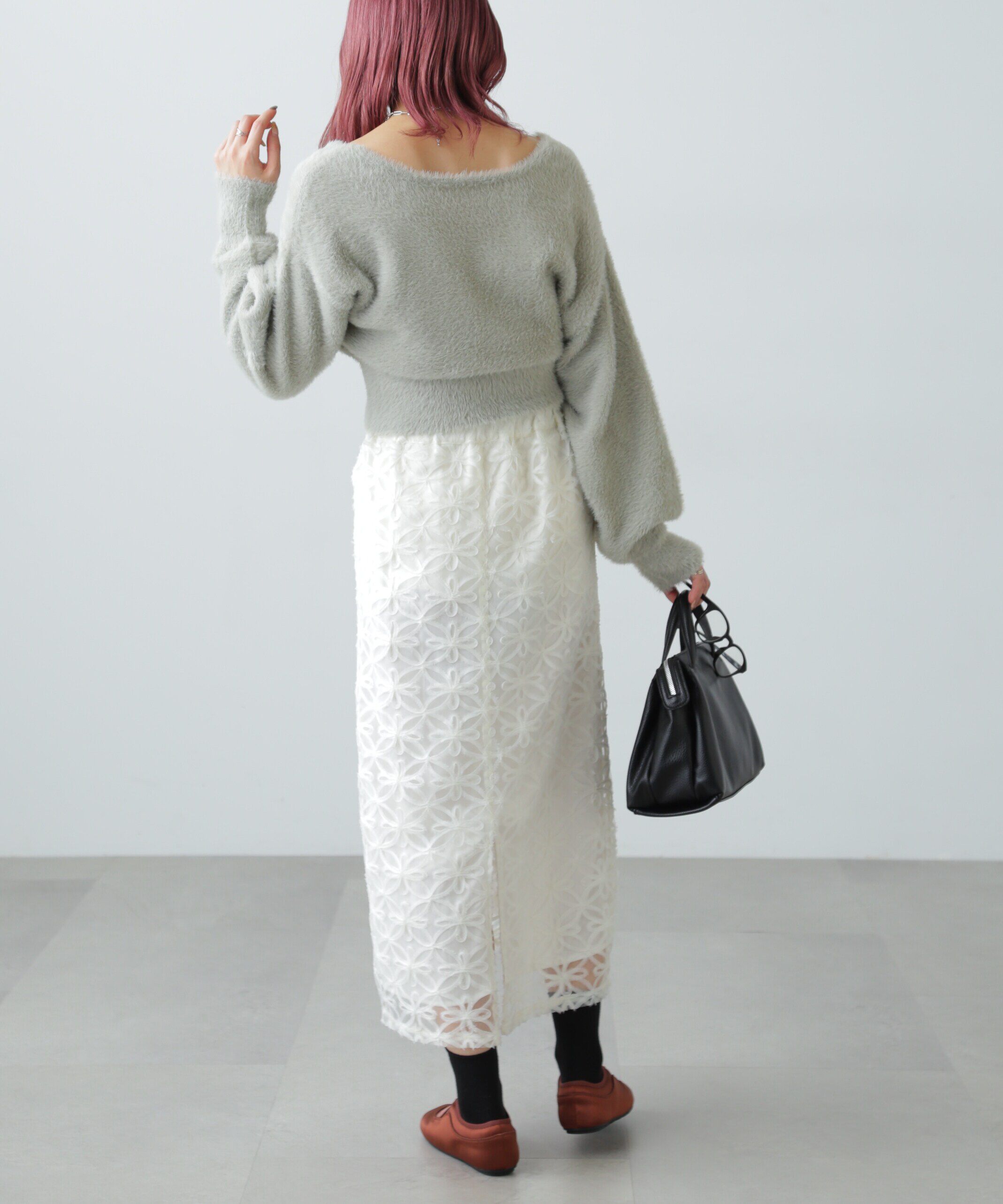  「フェザーVネックニット」|ニット・セーター|