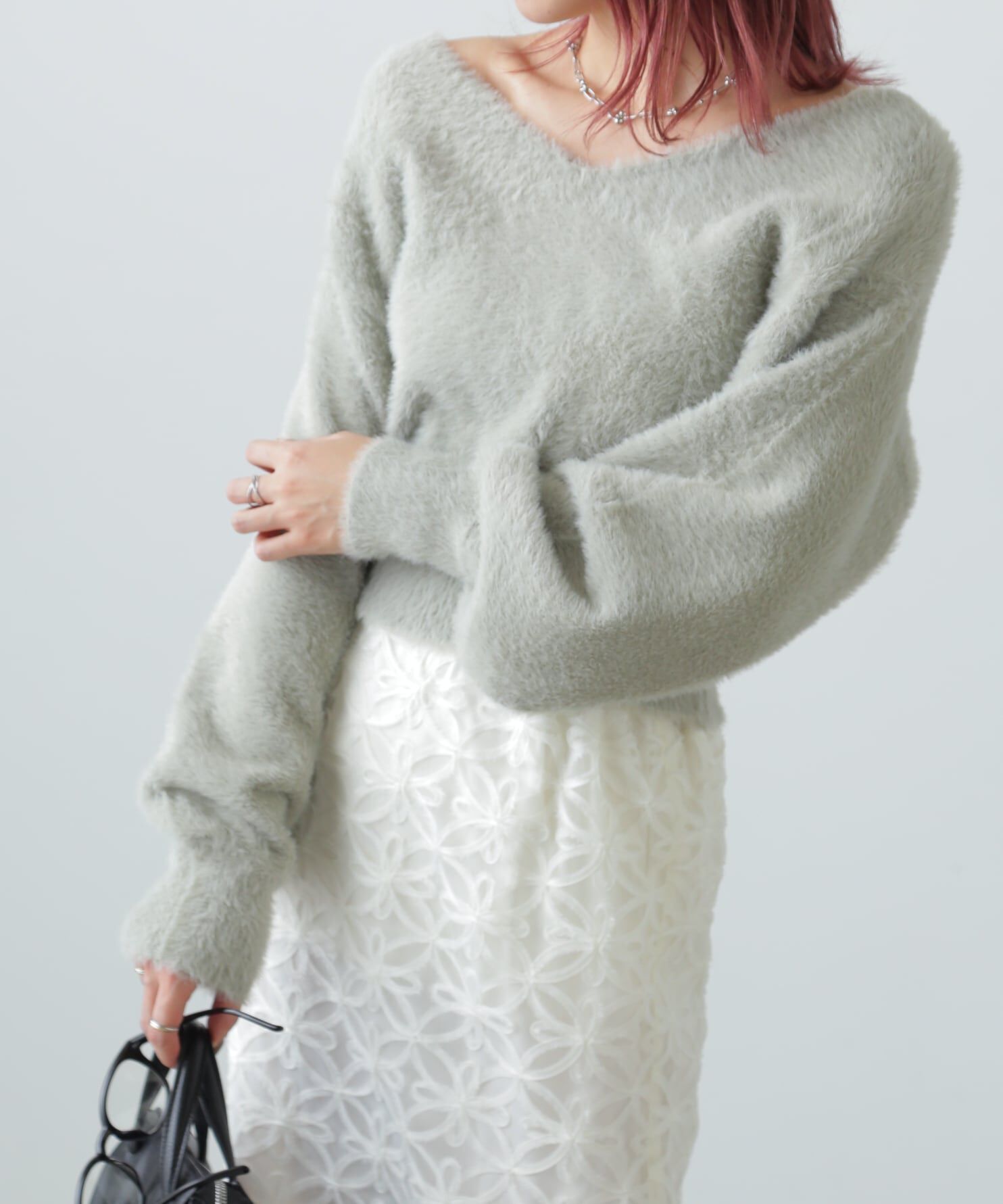  「フェザーVネックニット」|ニット・セーター|