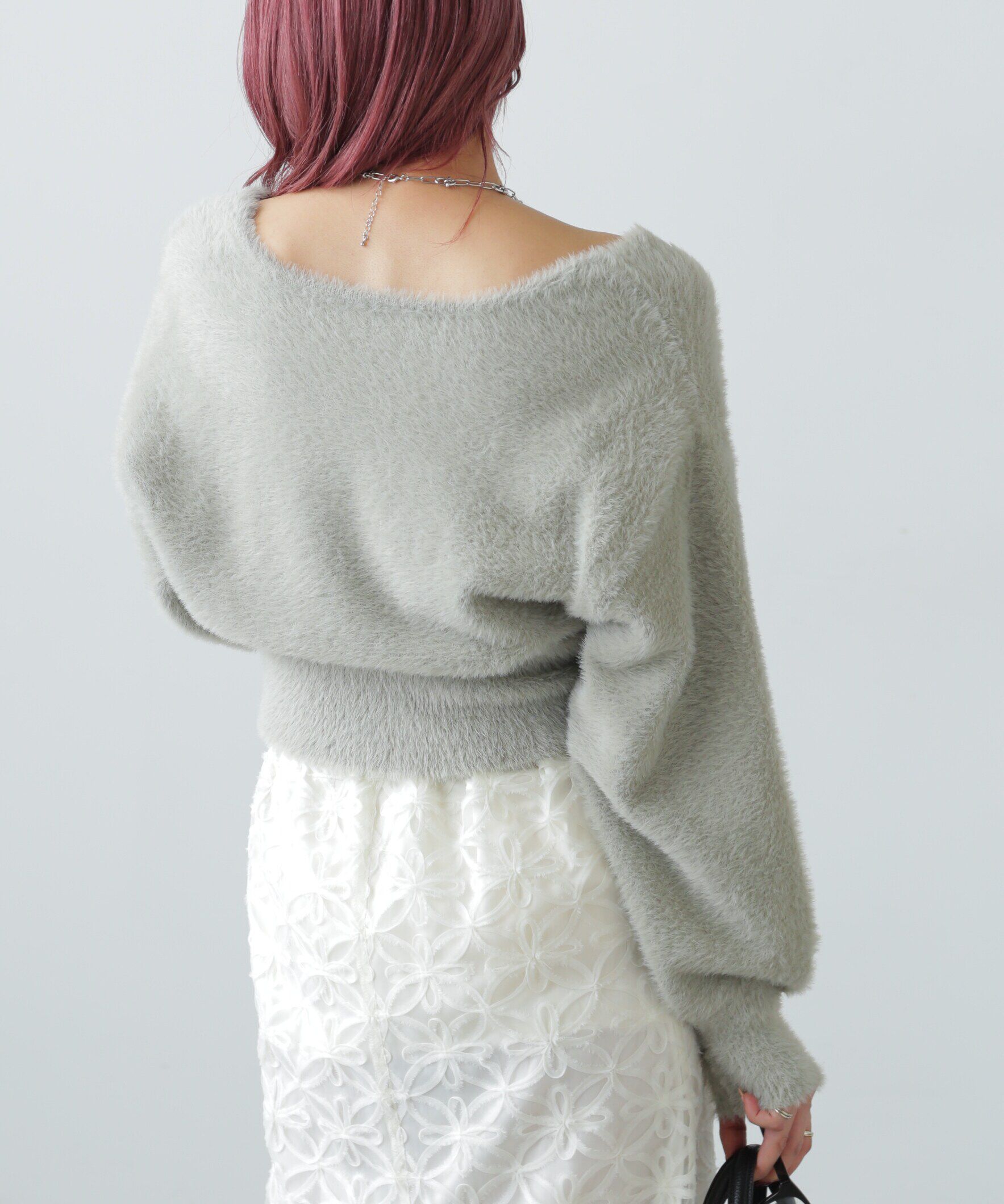  「フェザーVネックニット」|ニット・セーター|