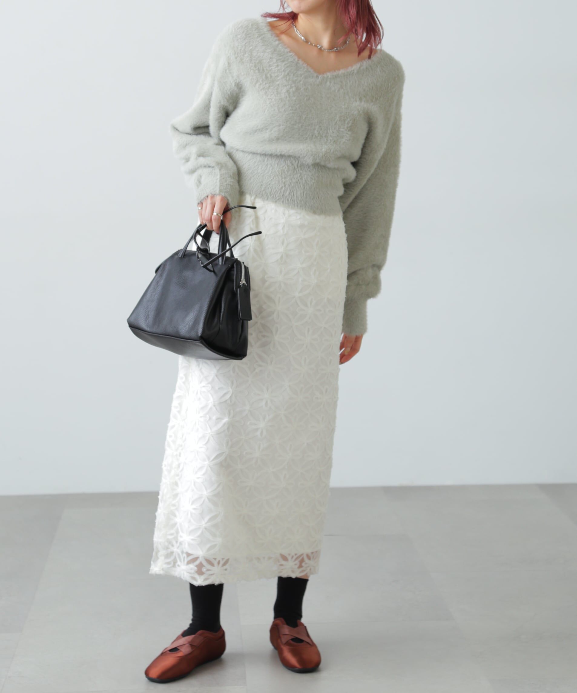  「フェザーVネックニット」|ニット・セーター|