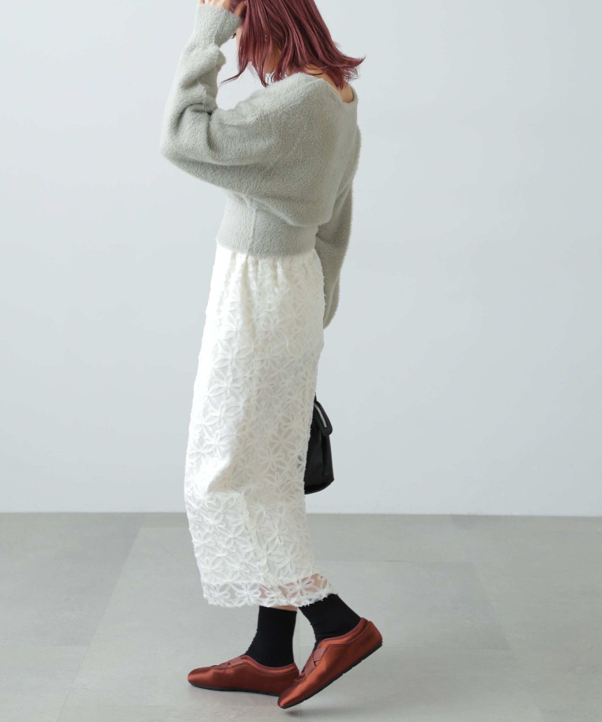  「フェザーVネックニット」|ニット・セーター|