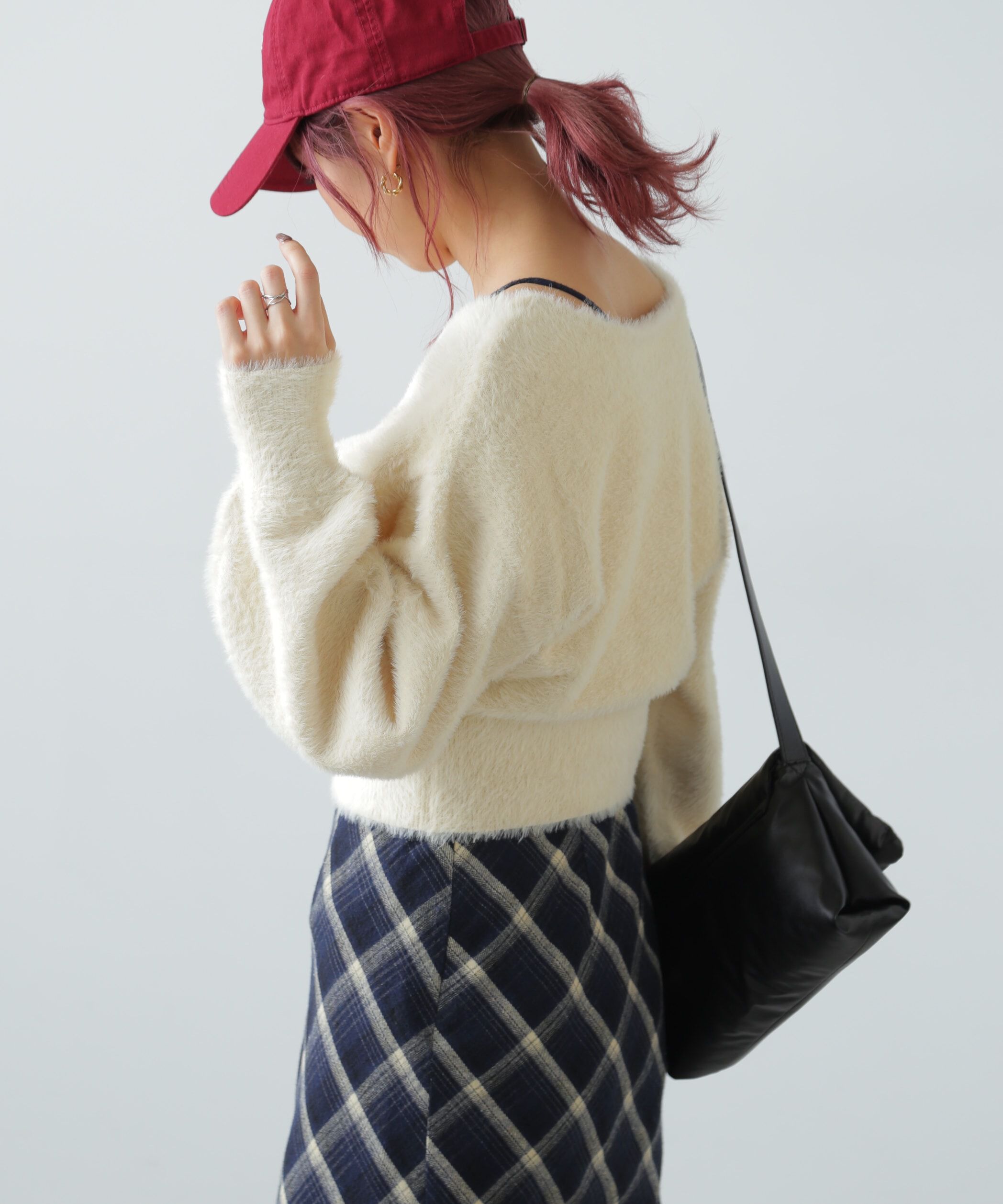  「フェザーVネックニット」|ニット・セーター|