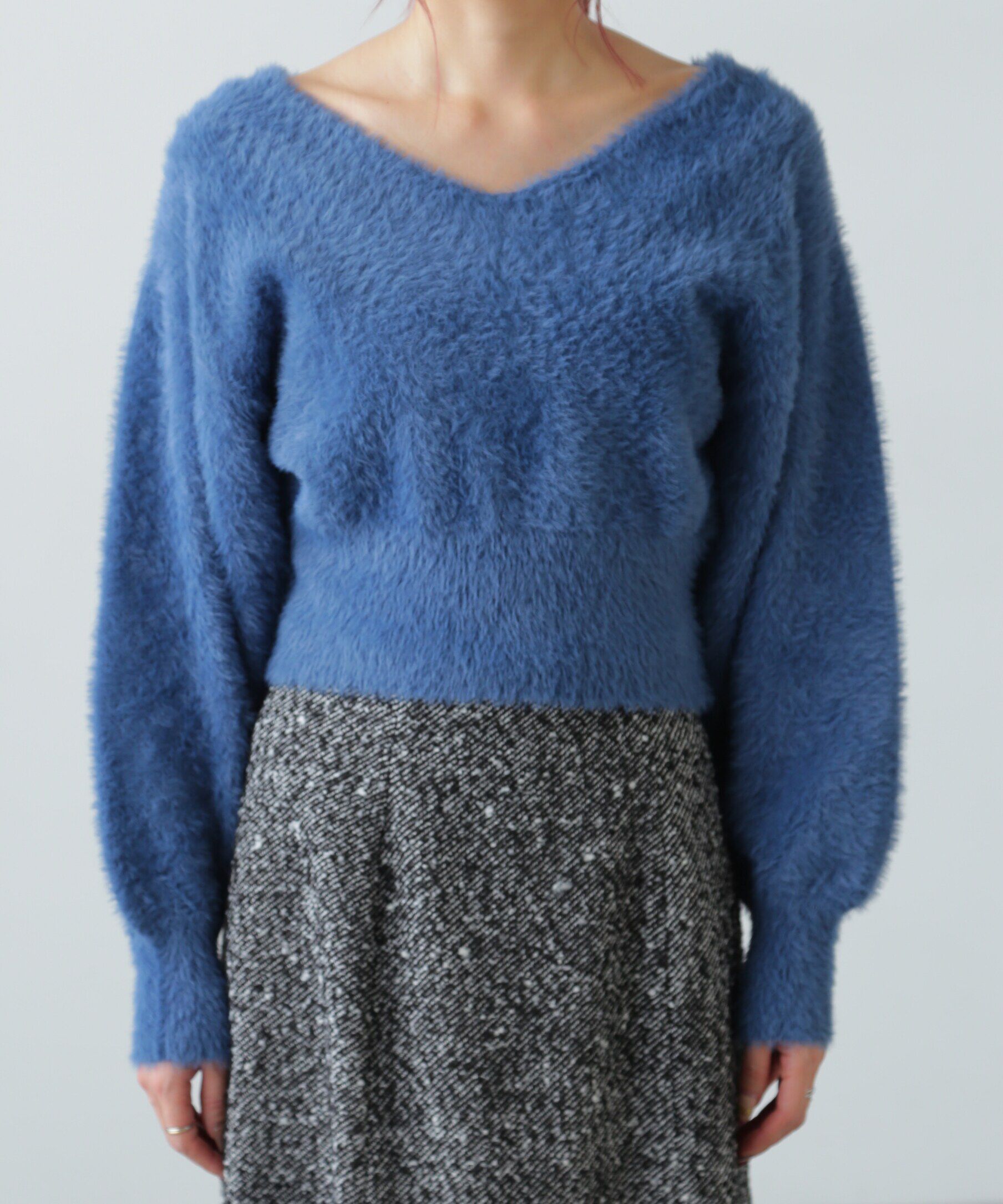  「フェザーVネックニット」|ニット・セーター|