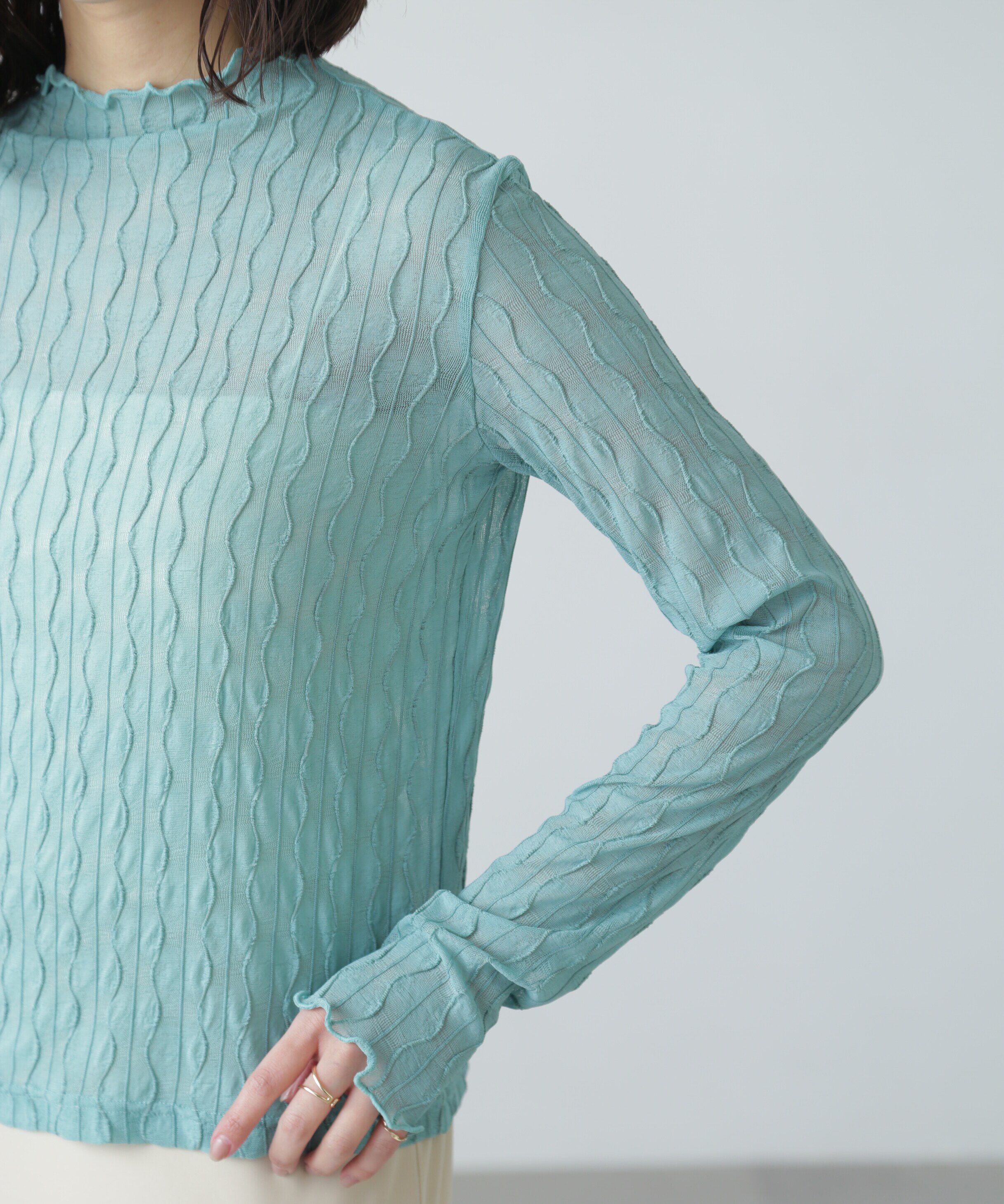  「ウェーブ柄シアーインナーカットソー」|Tシャツ・カットソー|