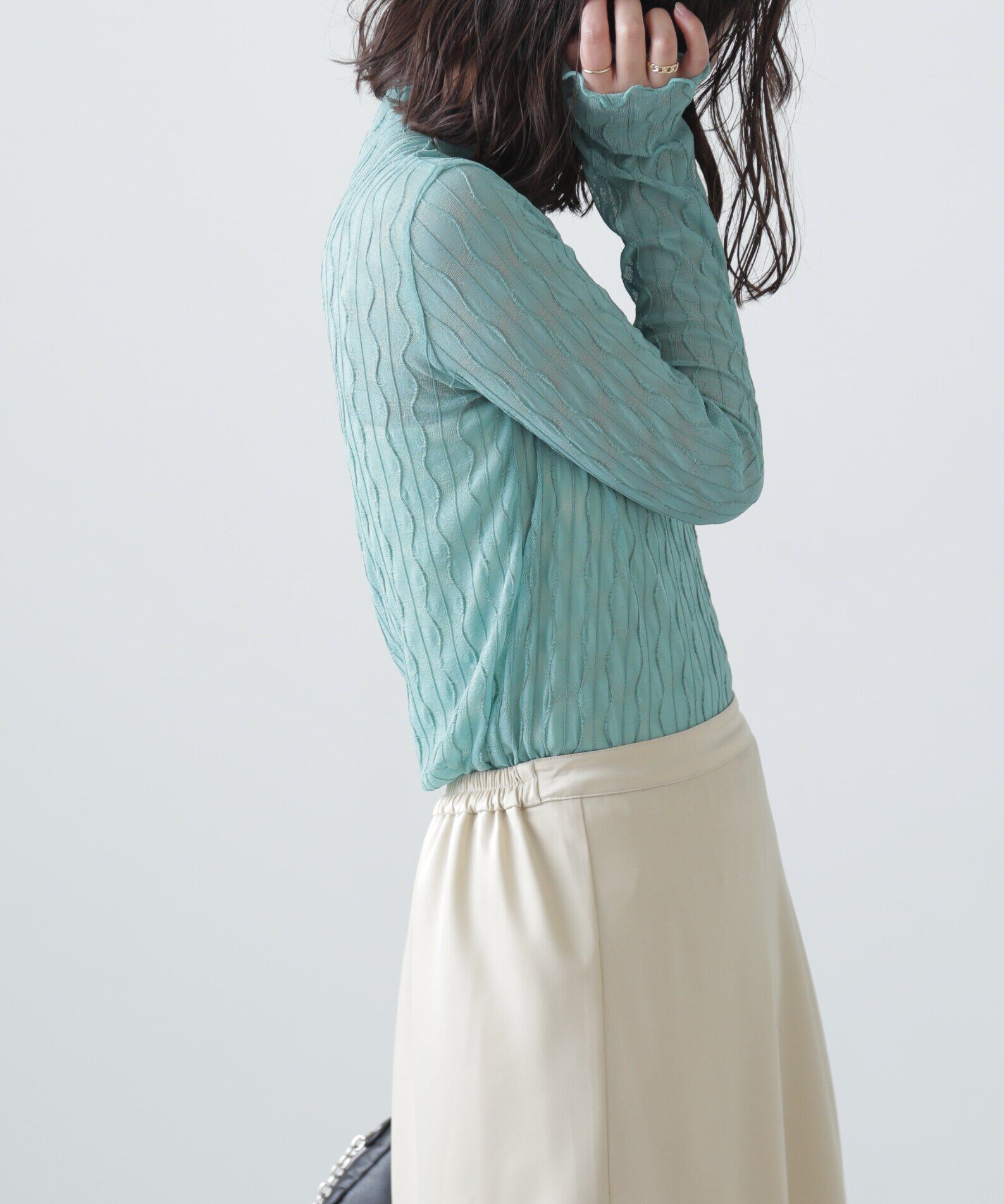  「ウェーブ柄シアーインナーカットソー」|Tシャツ・カットソー|