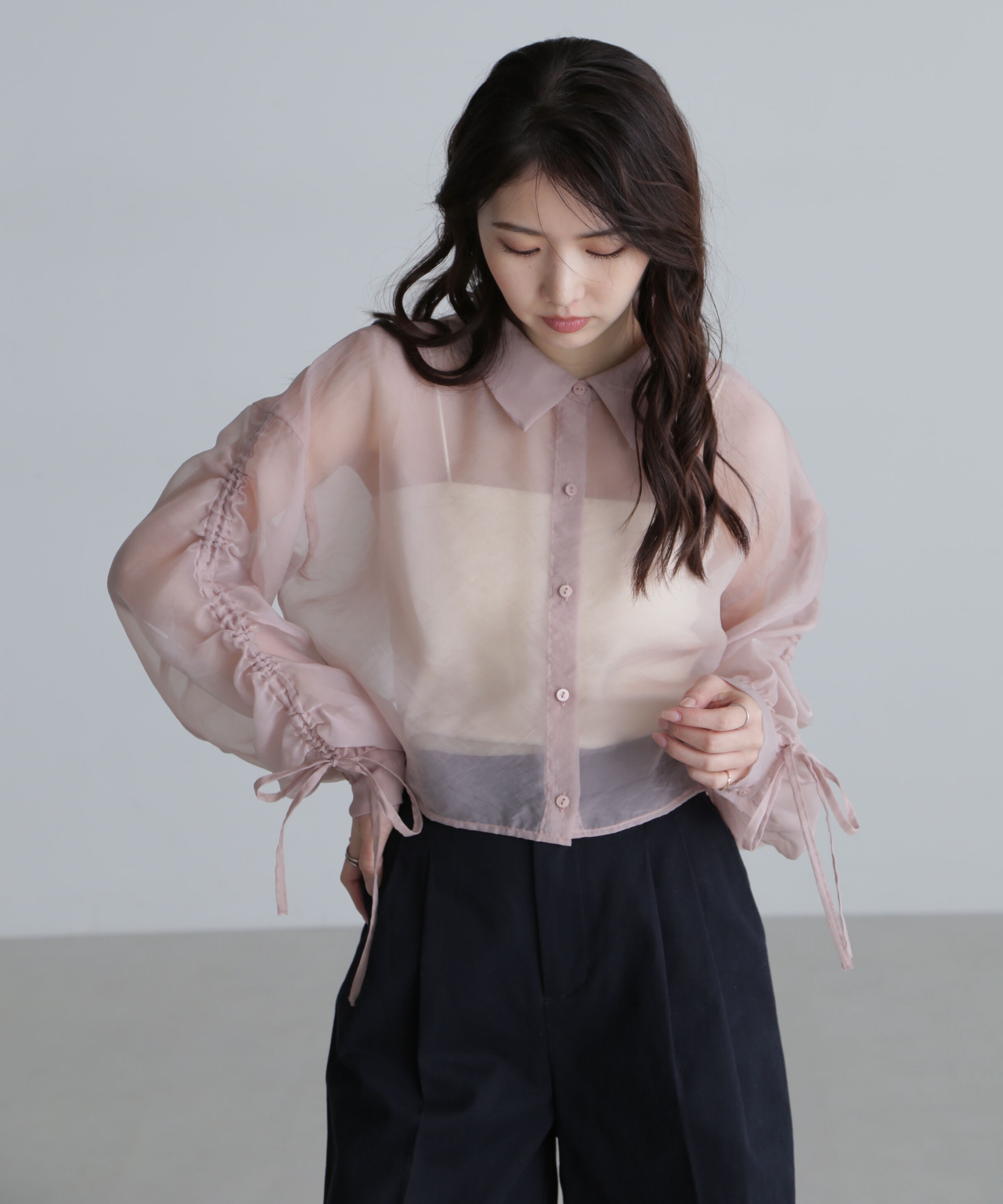  「シアー短丈袖ドロストシャツ」|シャツ・ブラウス|