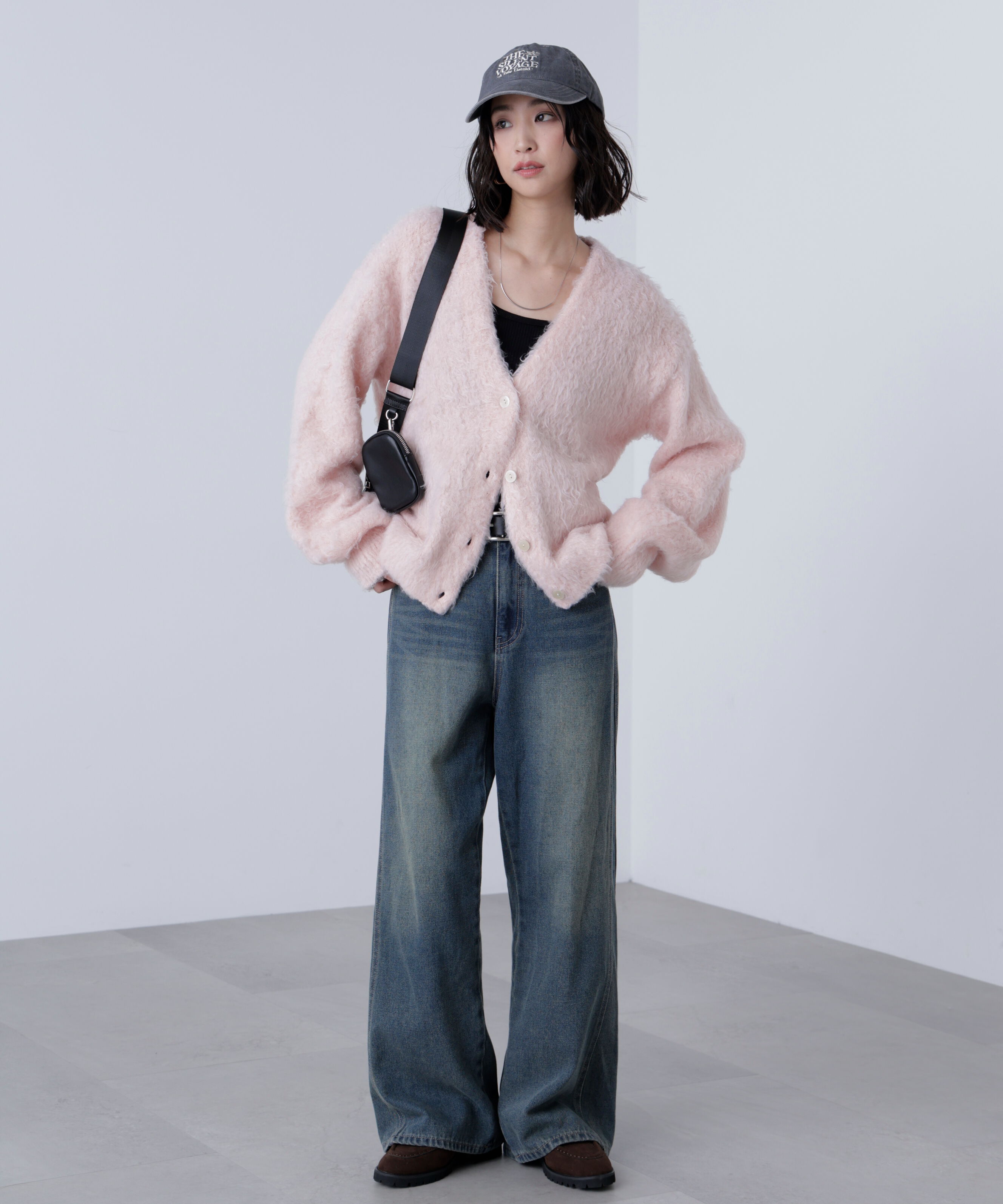  「ウェーブ起毛Vネックカーディガン」|ニット・セーター|