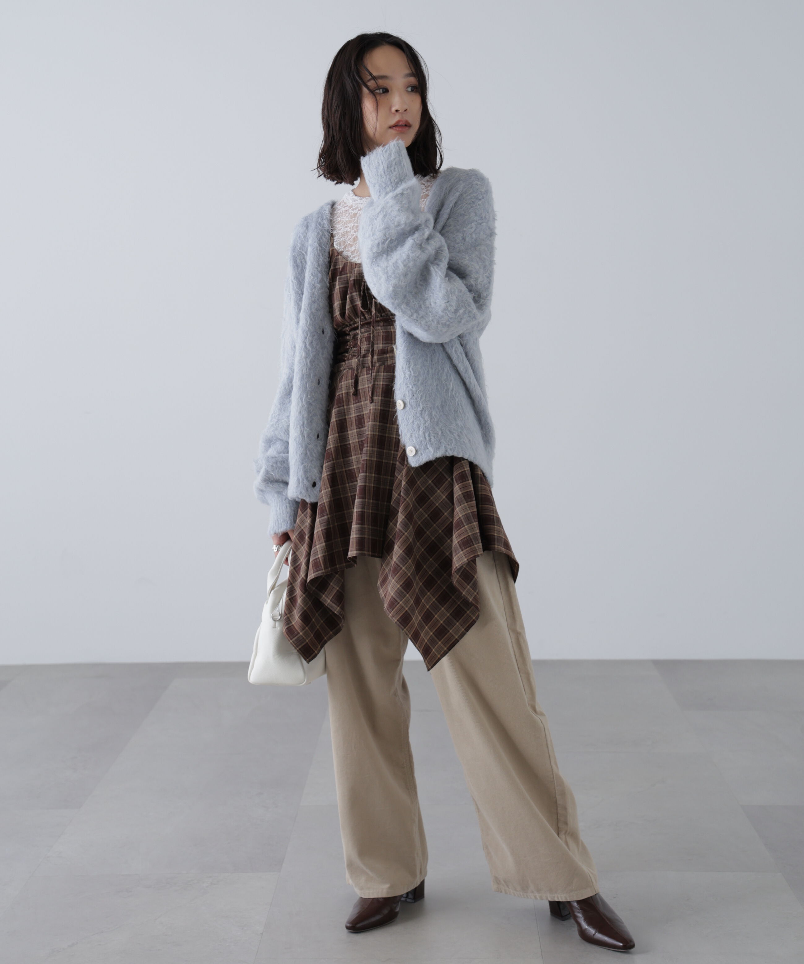  「ウェーブ起毛Vネックカーディガン」|ニット・セーター|