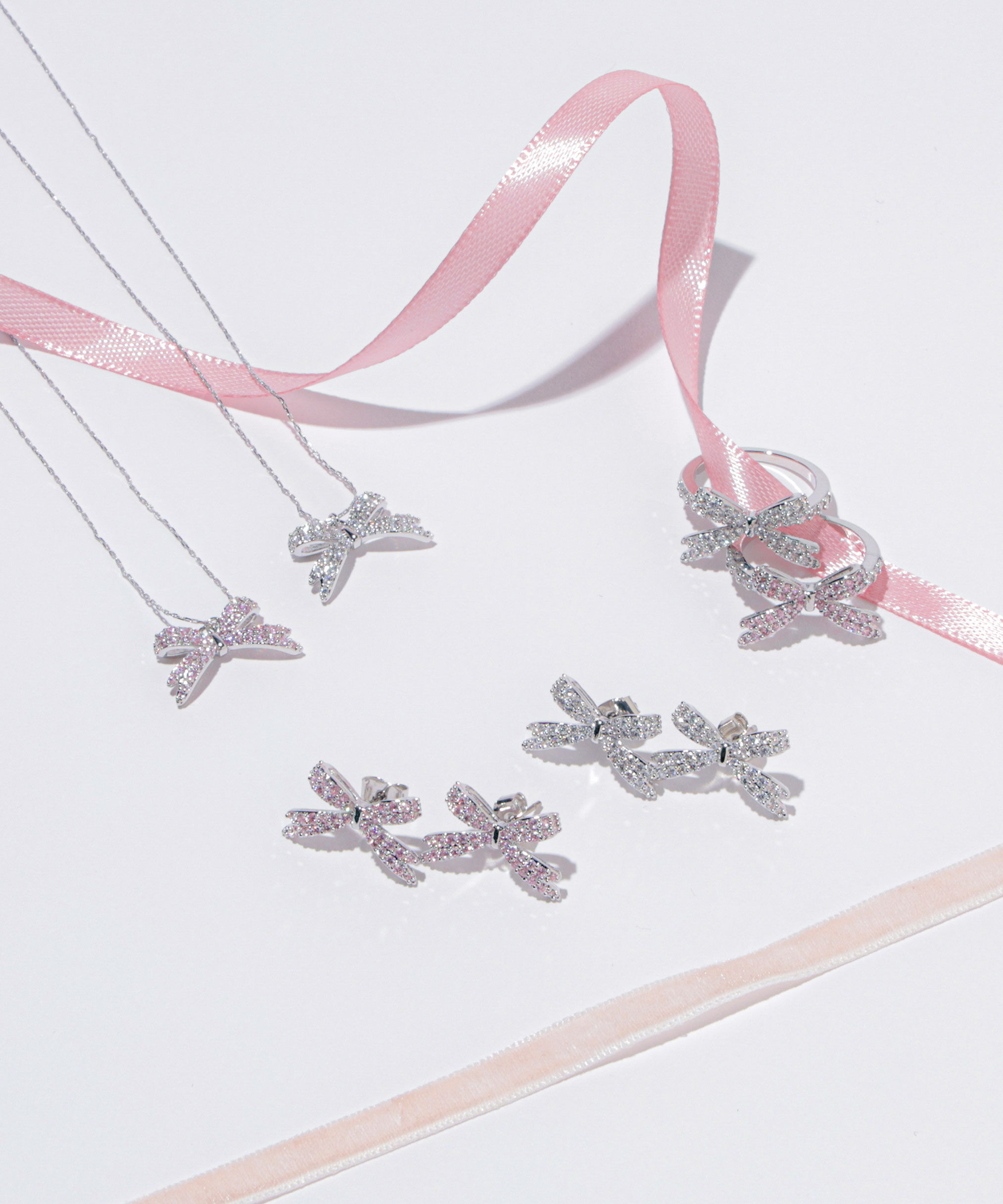  「Cubic パヴェリボンピアス」|その他|