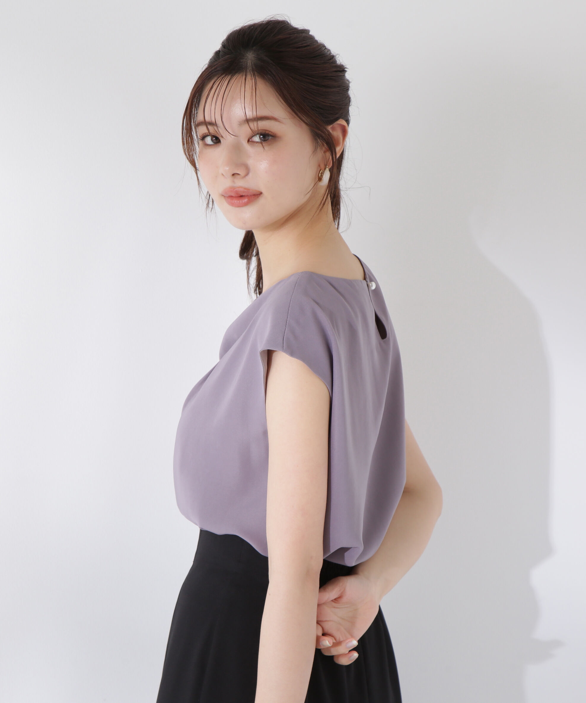 PROPORTION BODY DRESSING「ニュアンスネックフレンチスリーブブラウス」|シャツ・ブラウス|