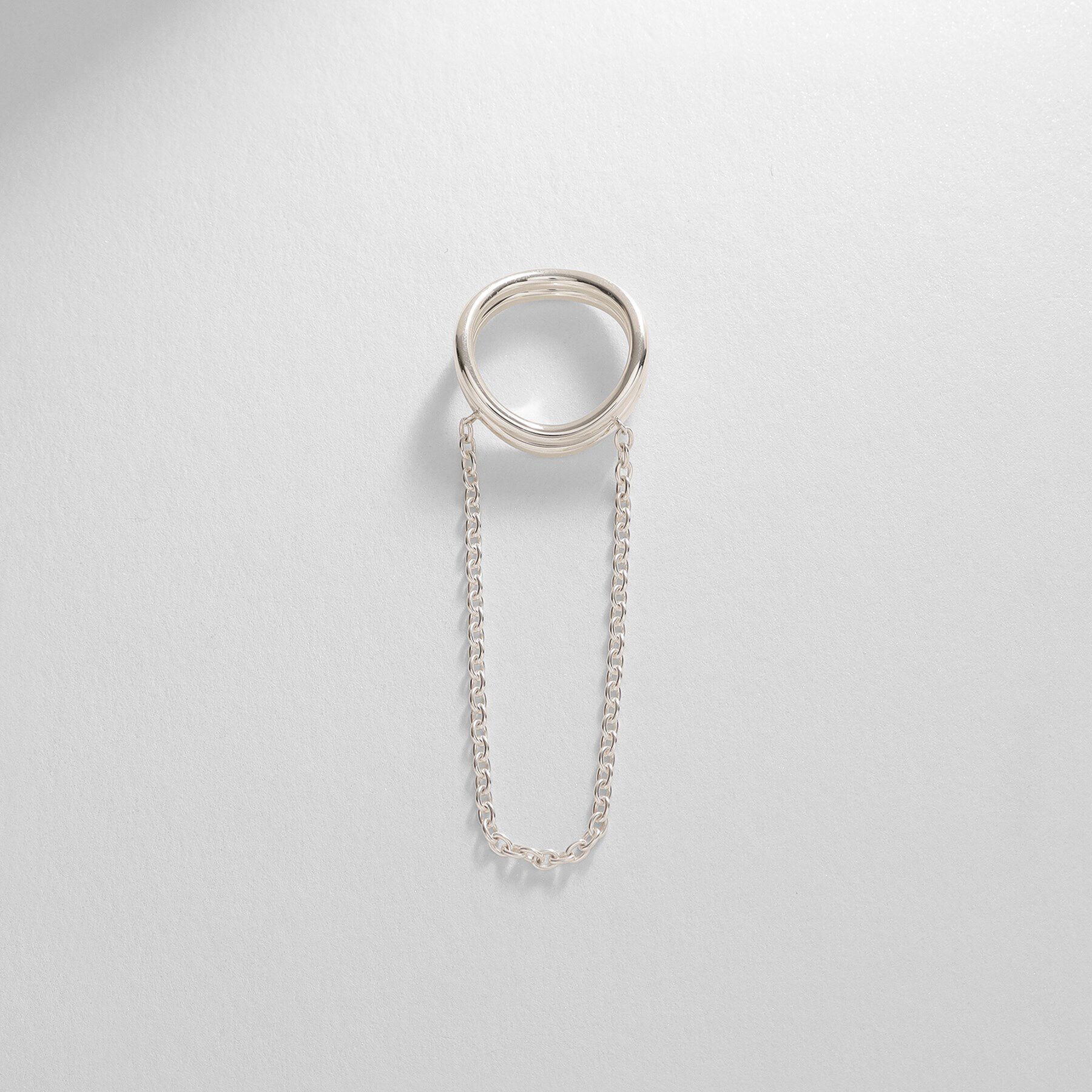 COCOSHNIK ONKITSCH「シルバー ドレープチェーン ダブルカーブリング」|リング|