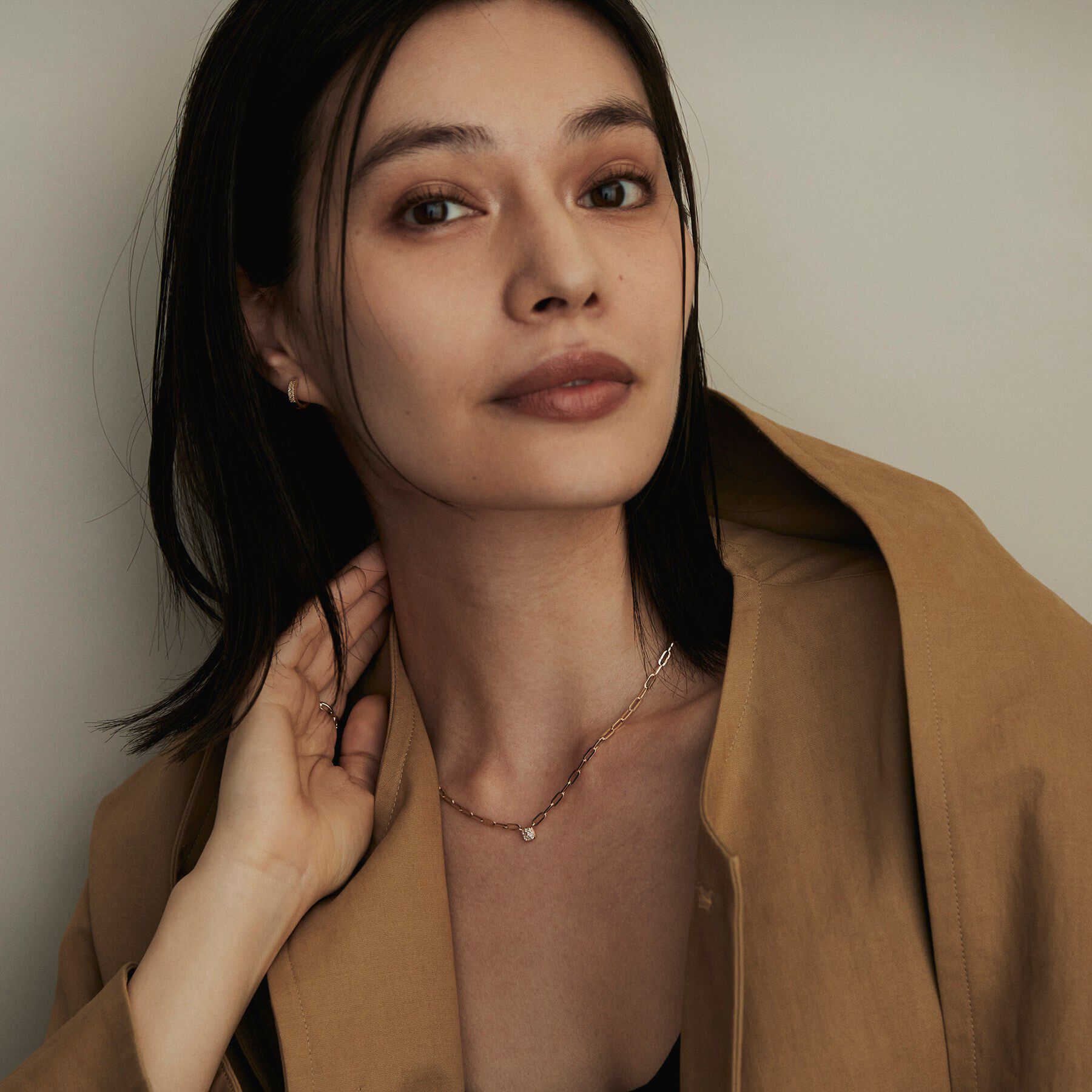 COCOSHNIK「K10ダイヤモンド ランダムパヴェ中空プリム ネックレス」|ネックレス|