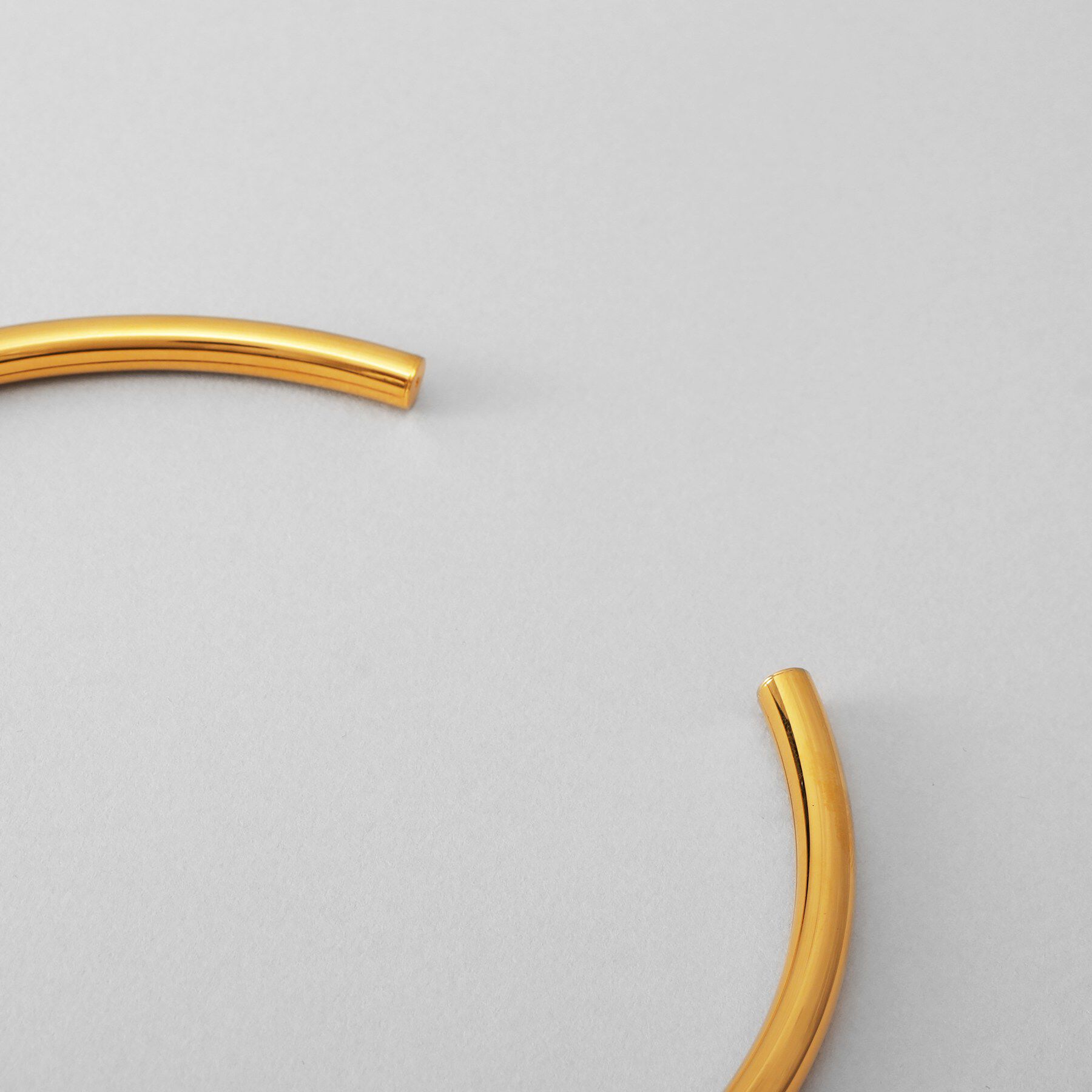 COCOSHNIK ONKITSCH「シルバー ホロウフレキシブルチョーカーL GP」|ネックレス|