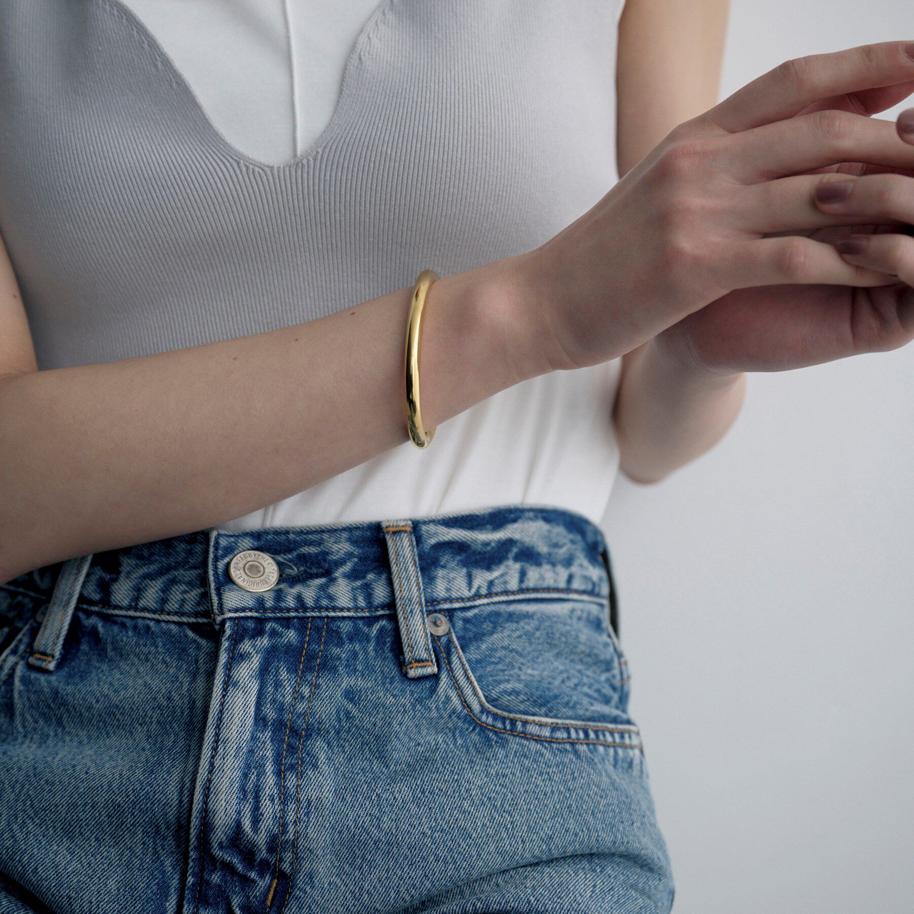 COCOSHNIK ONKITSCH「シルバー ホロウフレキシブルバングルL GP」|ブレスレット・バングル|