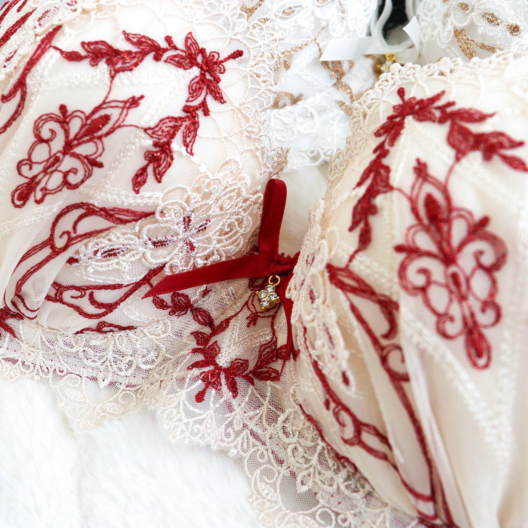 Risa Magli「【ジュエリー】 ブラジャー （D-F） ＜S Make Type＞」|インナー|