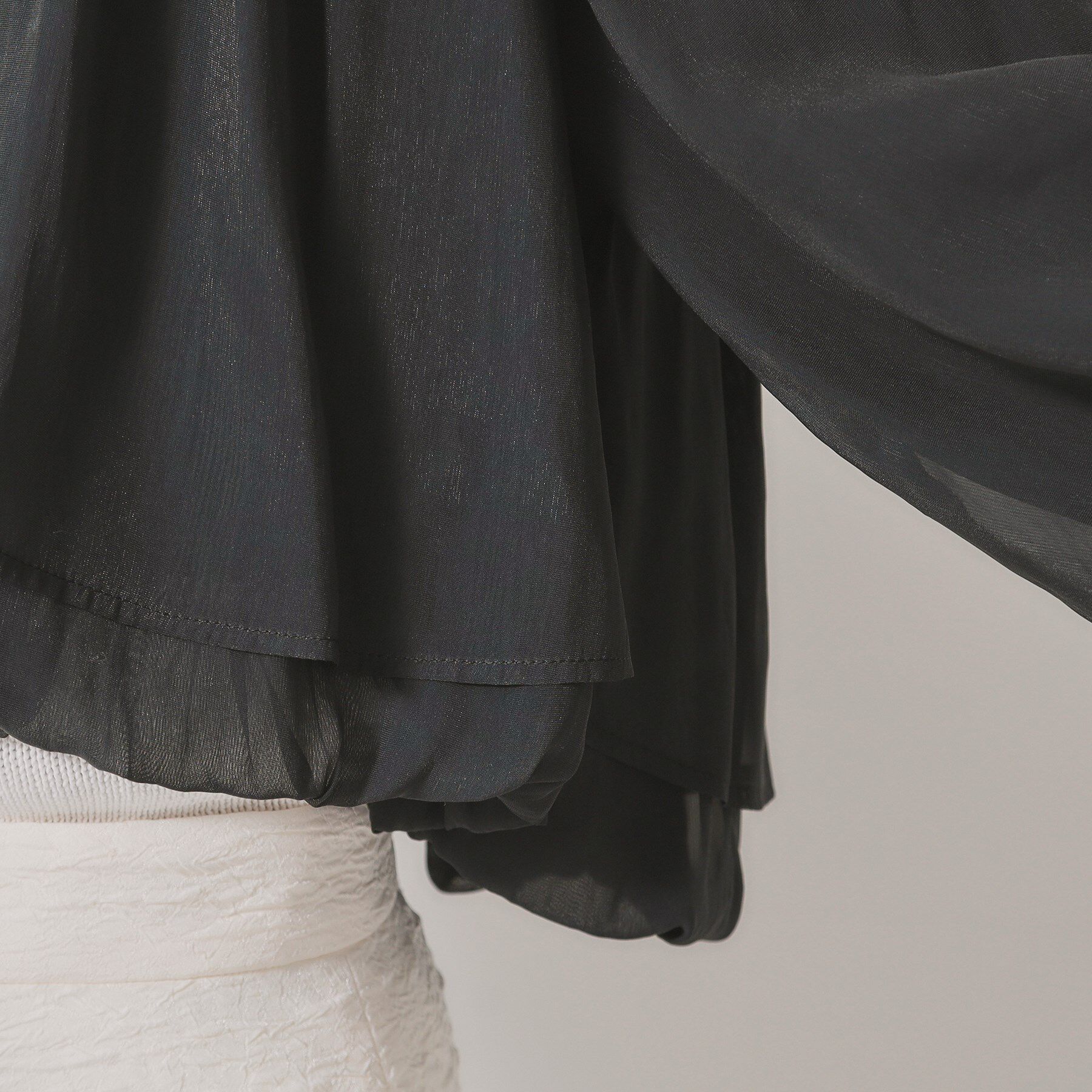 SunaUna「【パウダーシフォン／バルーンスリーブ】クロプトブルゾン」|ブルゾン・スタジャン|