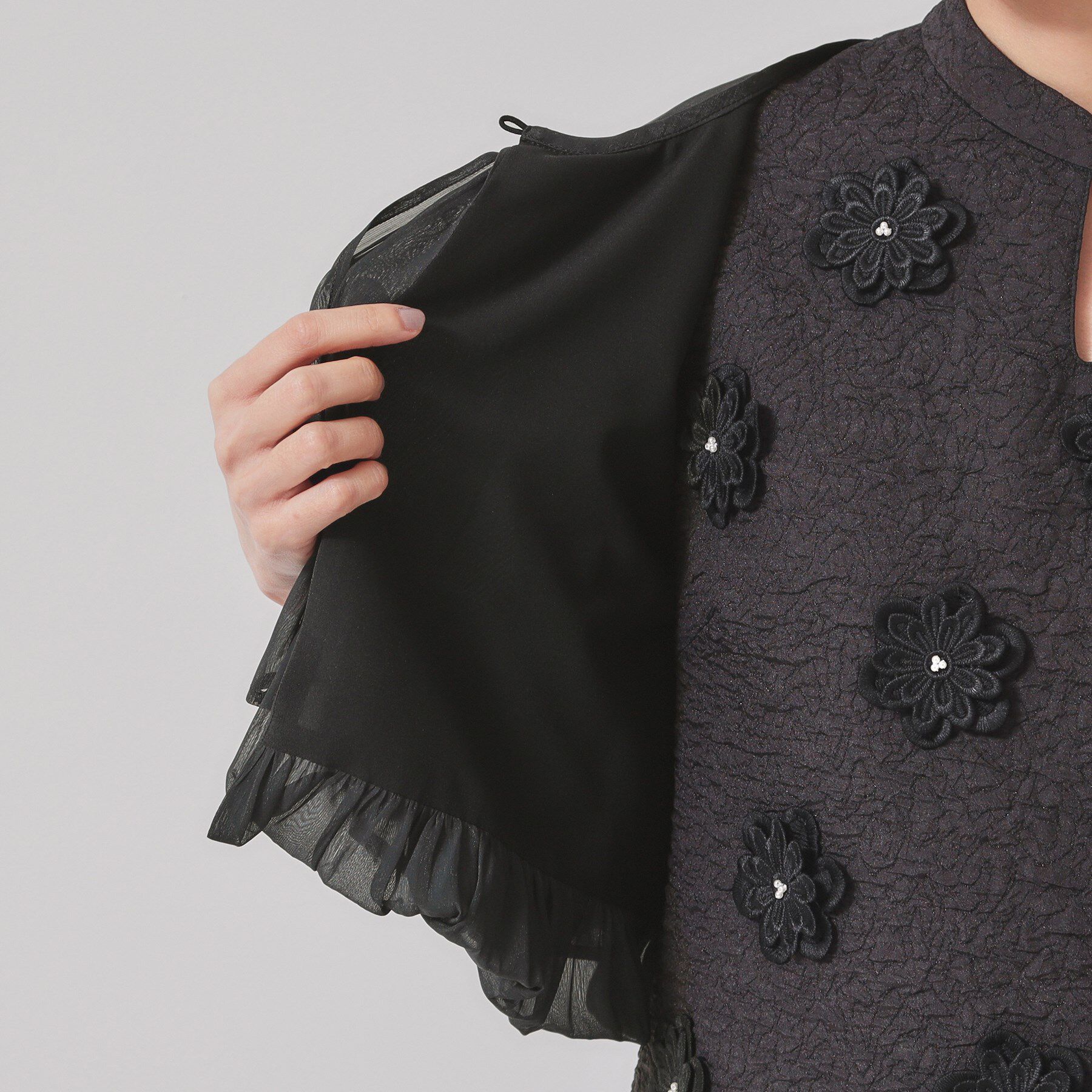 SunaUna「【パウダーシフォン／バルーンスリーブ】クロプトブルゾン」|ブルゾン・スタジャン|