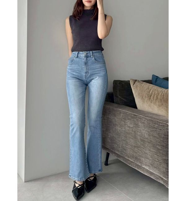 dazzlin「【吉田朱里】メイクアップフレアデニムパンツ」|デニム|アイスブルー