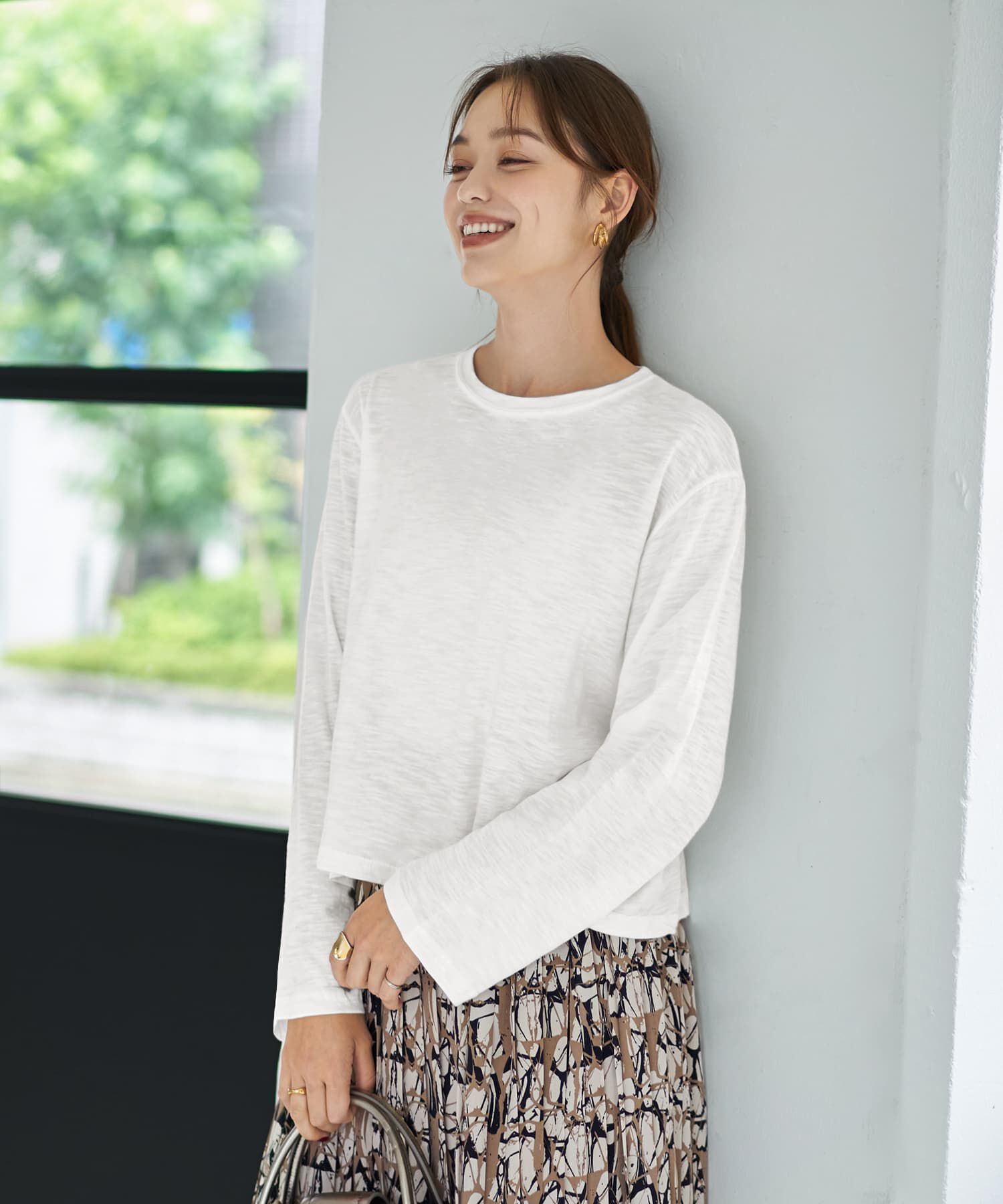 STYLE DELI「こなれたスラブ生地の下腹丈長袖Tシャツ」|Tシャツ・カットソー|ホワイト