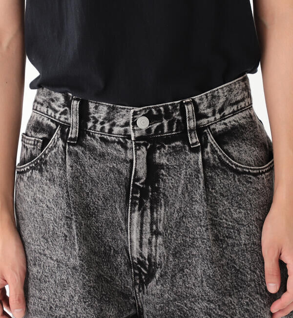 BEAMS「ワイド テーパード デニム」|デニム|