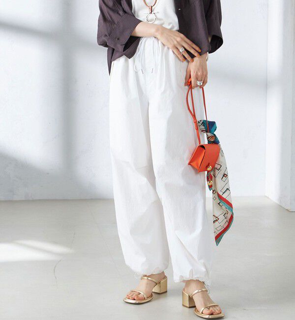 SHIPS for women「〈手洗い可能〉裾ドロスト ナイロン カーゴ パンツ ◇」|その他|オフホワイト