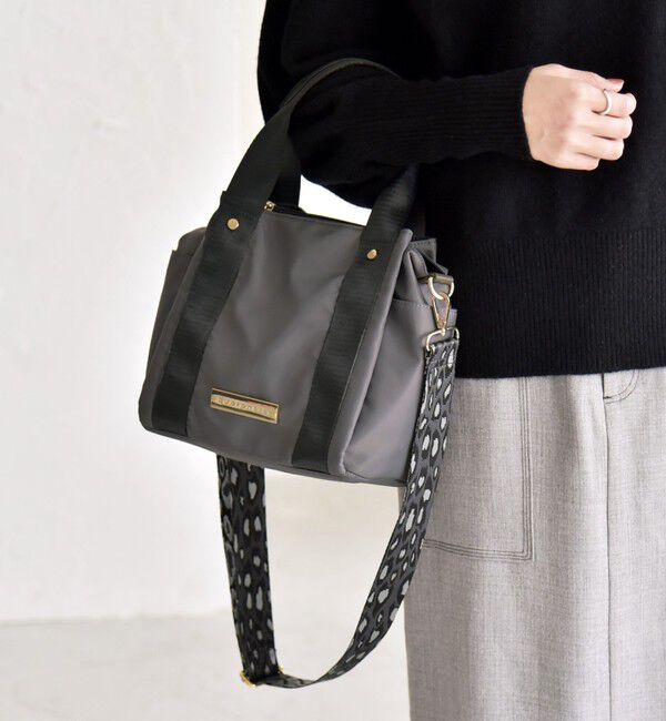 quaranciel「quaranciel: 2way 8ポケット ライン ショルダー バッグ」|ショルダー・メッセンジャー|