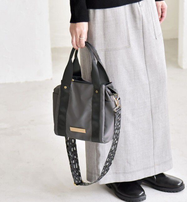 quaranciel「quaranciel: 2way 8ポケット ライン ショルダー バッグ」|ショルダー・メッセンジャー|