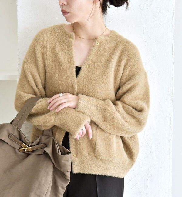 quaranciel「quaranciel:〈手洗い可能〉ファーライク クルーネック スナップ ニット カーディガン」|カーディガン|ベージュ