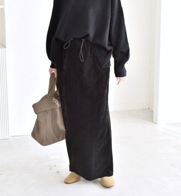 quaranciel「quaranciel:〈洗濯機可能〉ポリエステル ベロア Iライン イージー スカート」|スカート|ブラック