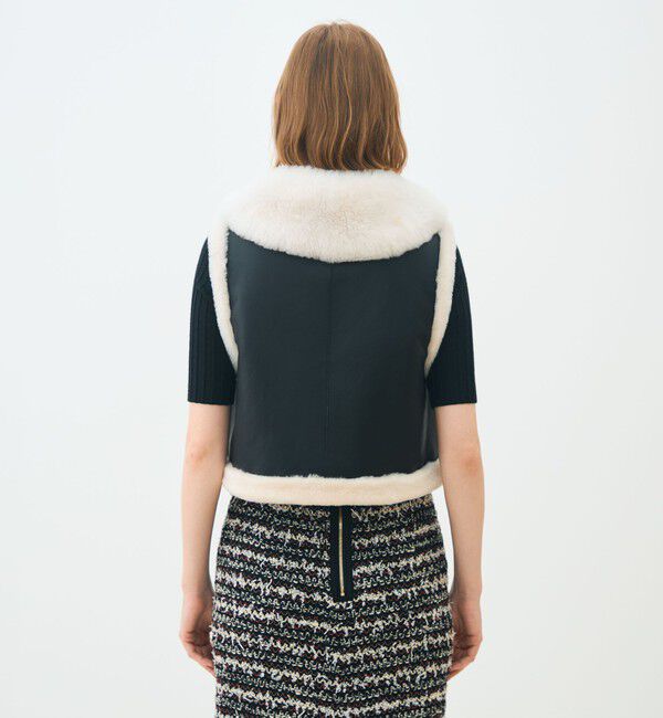 TOMORROWLAND collection「ナッパランムートン リムーバルカラージレ」|ダウンベスト・ベスト|