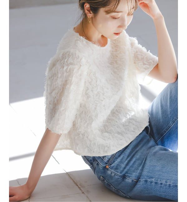 NOBLE「フェザーフリルハーフスリーブブラウス」|シャツ・ブラウス|ホワイト