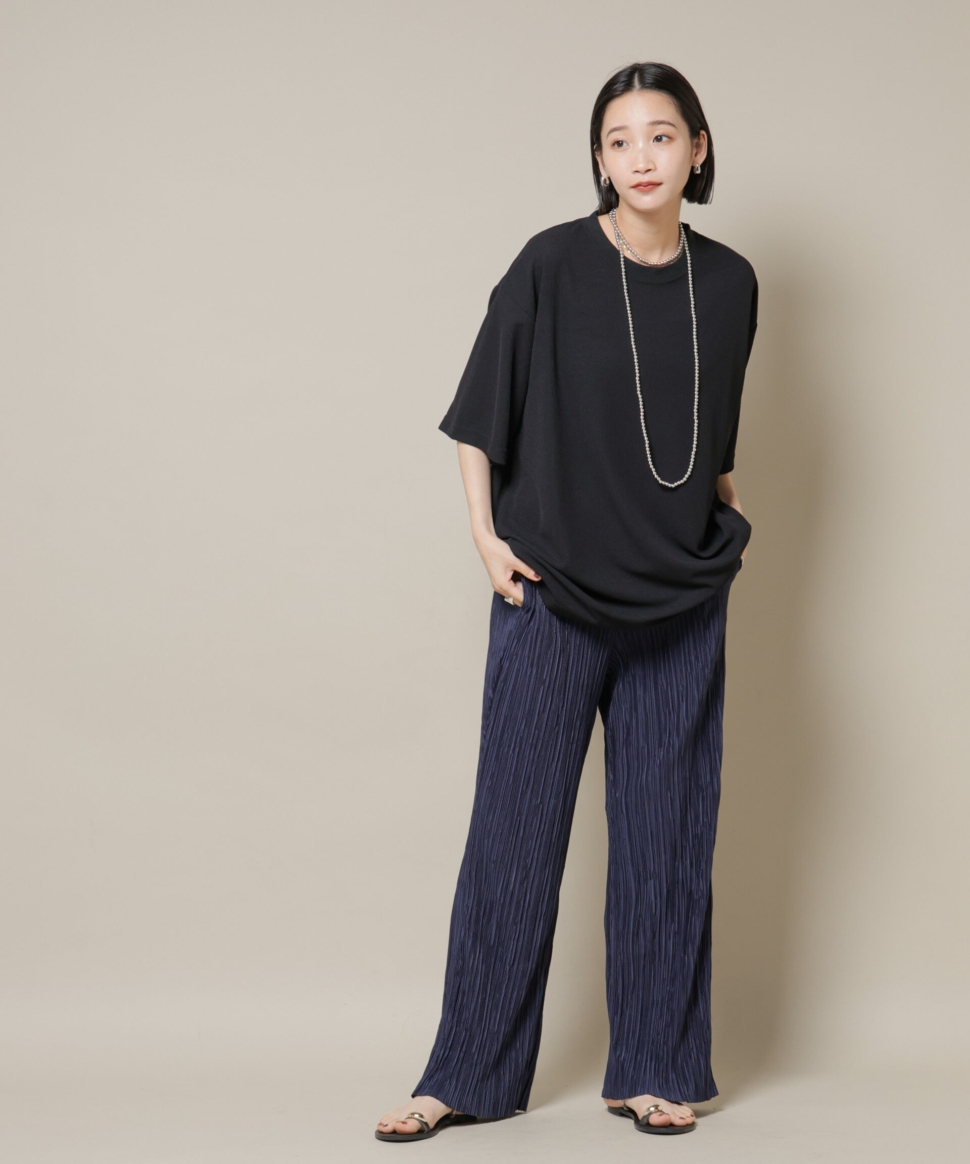 nano･universe「ランダムプリーツカットセミワイドパンツ(セットアップ可)」|チノ|