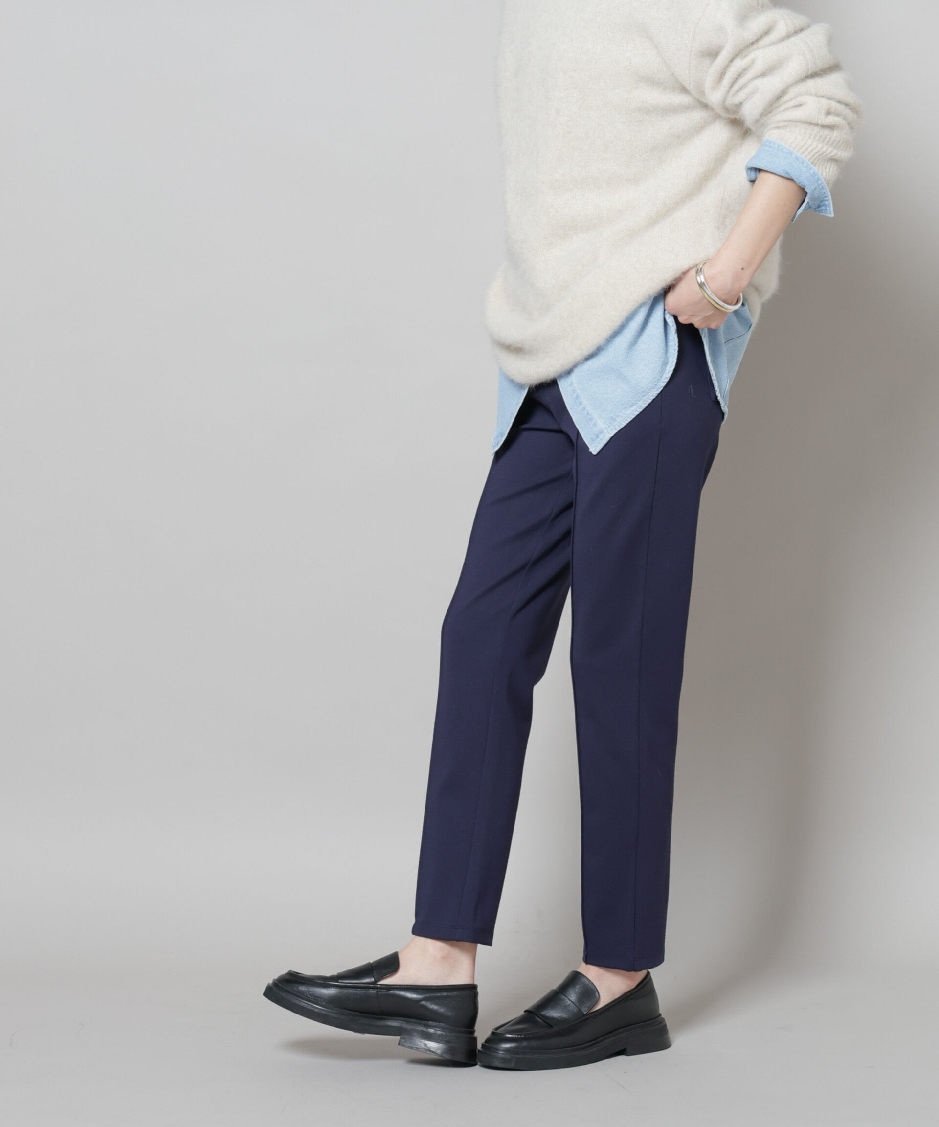 nano･universe「ピンタックポンチスリムパンツ」|チノ|