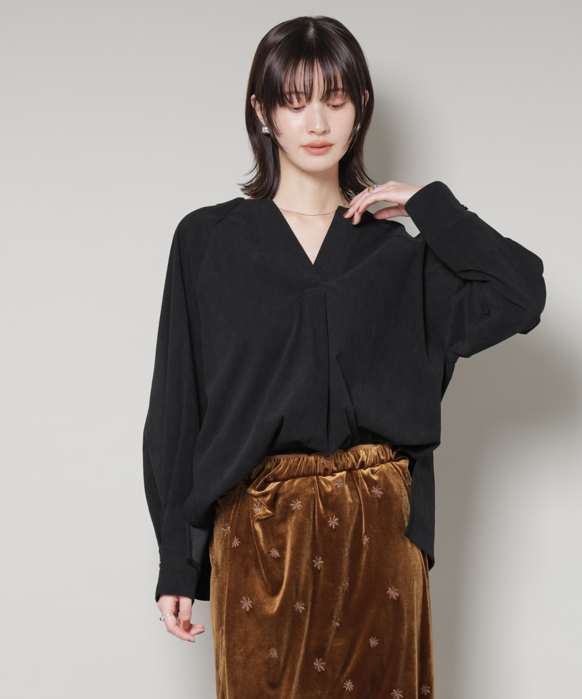 nano･universe「ストレッチ起毛スキッパープルオーバーブラウス(セットアップ可)」|シャツ・ブラウス|