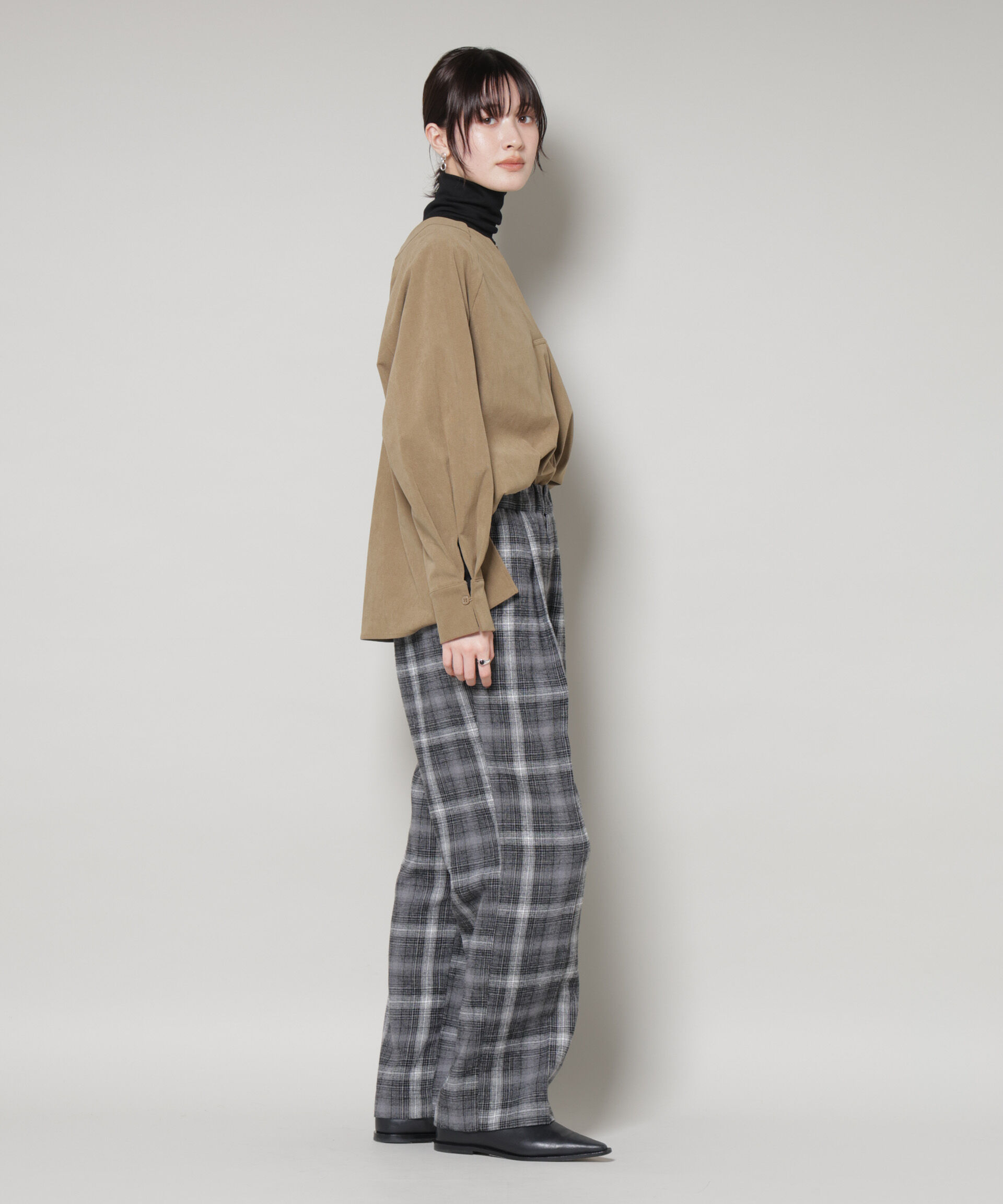 nano･universe「ストレッチ起毛スキッパープルオーバーブラウス(セットアップ可)」|シャツ・ブラウス|