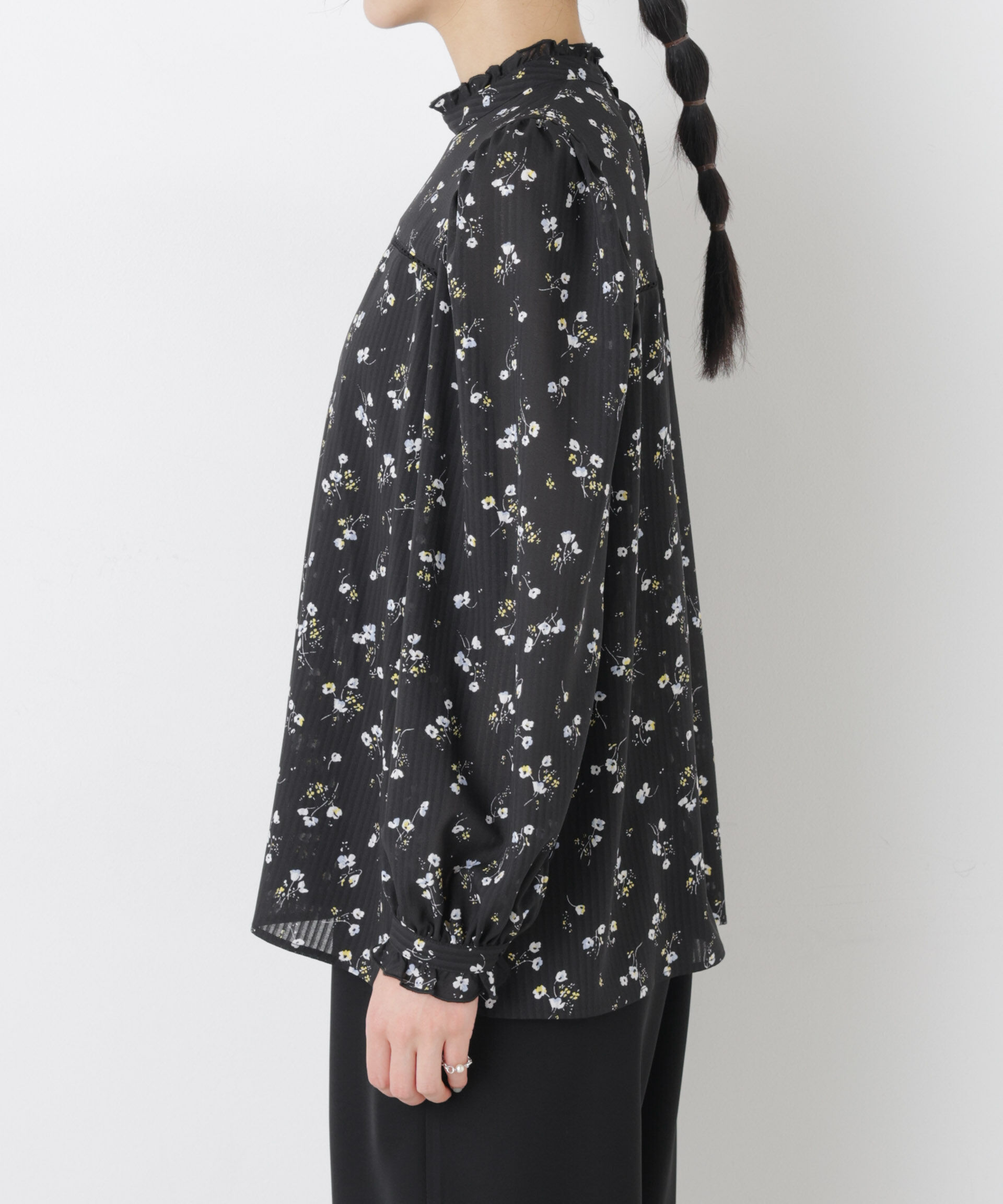 nano･universe「フラワープリントスタンドフリルブラウス(セットアップ可)」|シャツ・ブラウス|