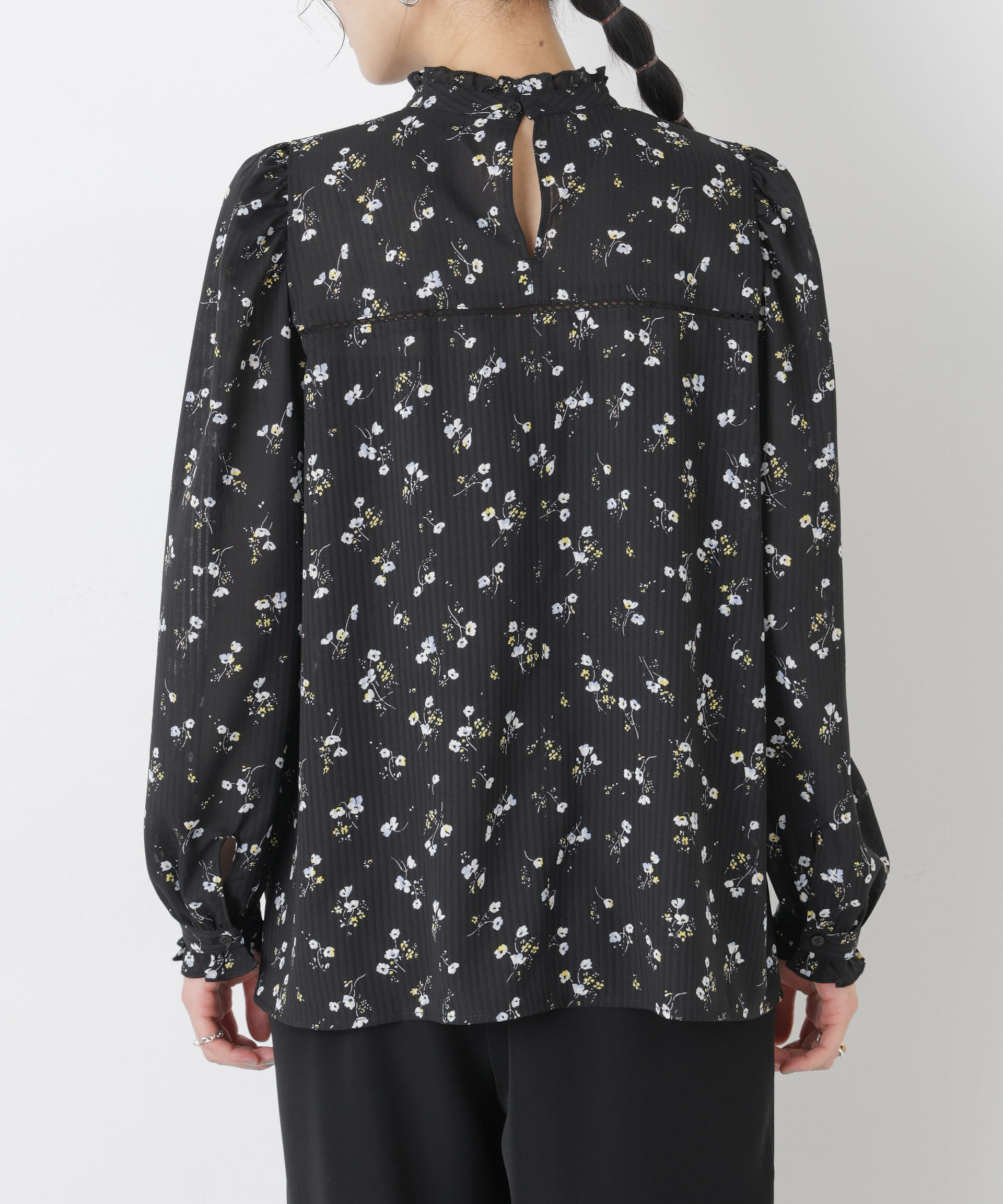 nano･universe「フラワープリントスタンドフリルブラウス(セットアップ可)」|シャツ・ブラウス|