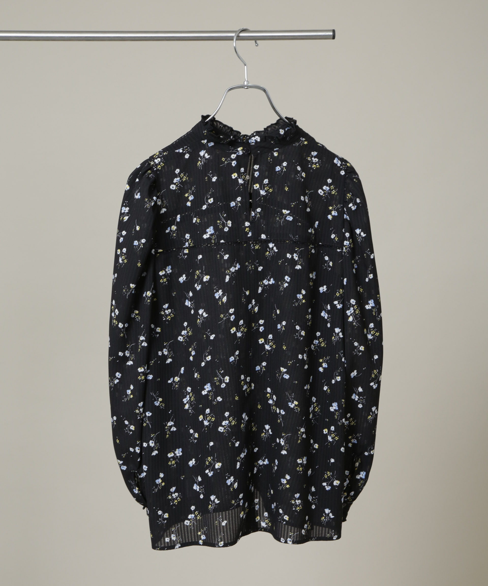 nano･universe「フラワープリントスタンドフリルブラウス(セットアップ可)」|シャツ・ブラウス|