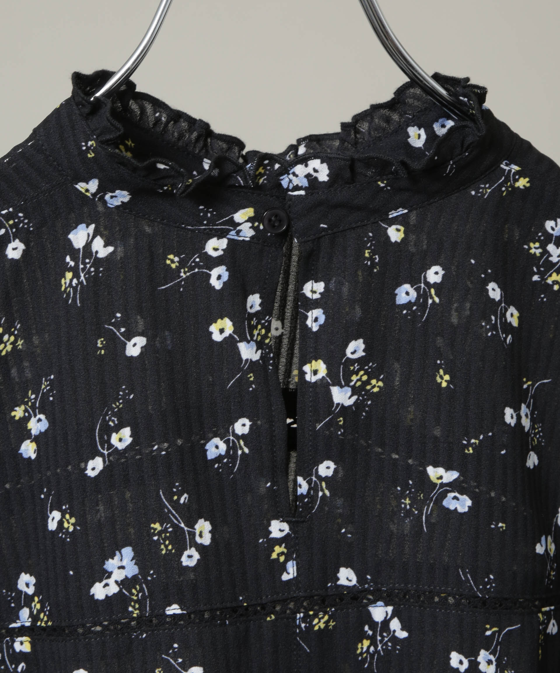 nano･universe「フラワープリントスタンドフリルブラウス(セットアップ可)」|シャツ・ブラウス|