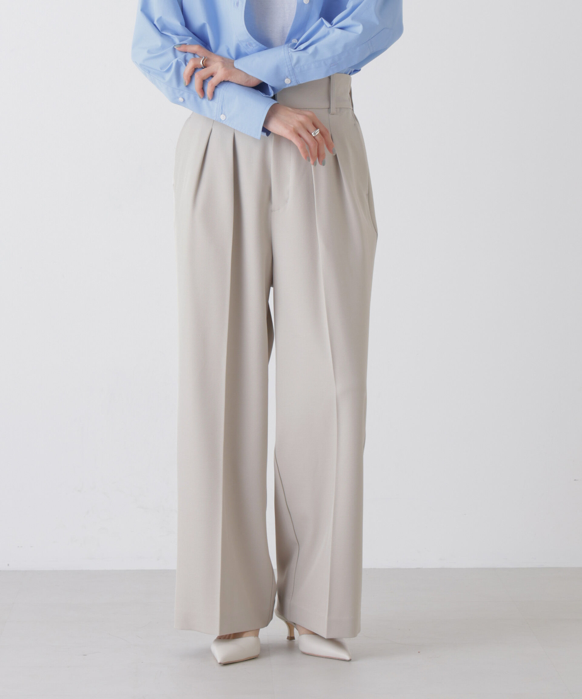 nano･universe「ハイウエストツータックワイドパンツ」|チノ|