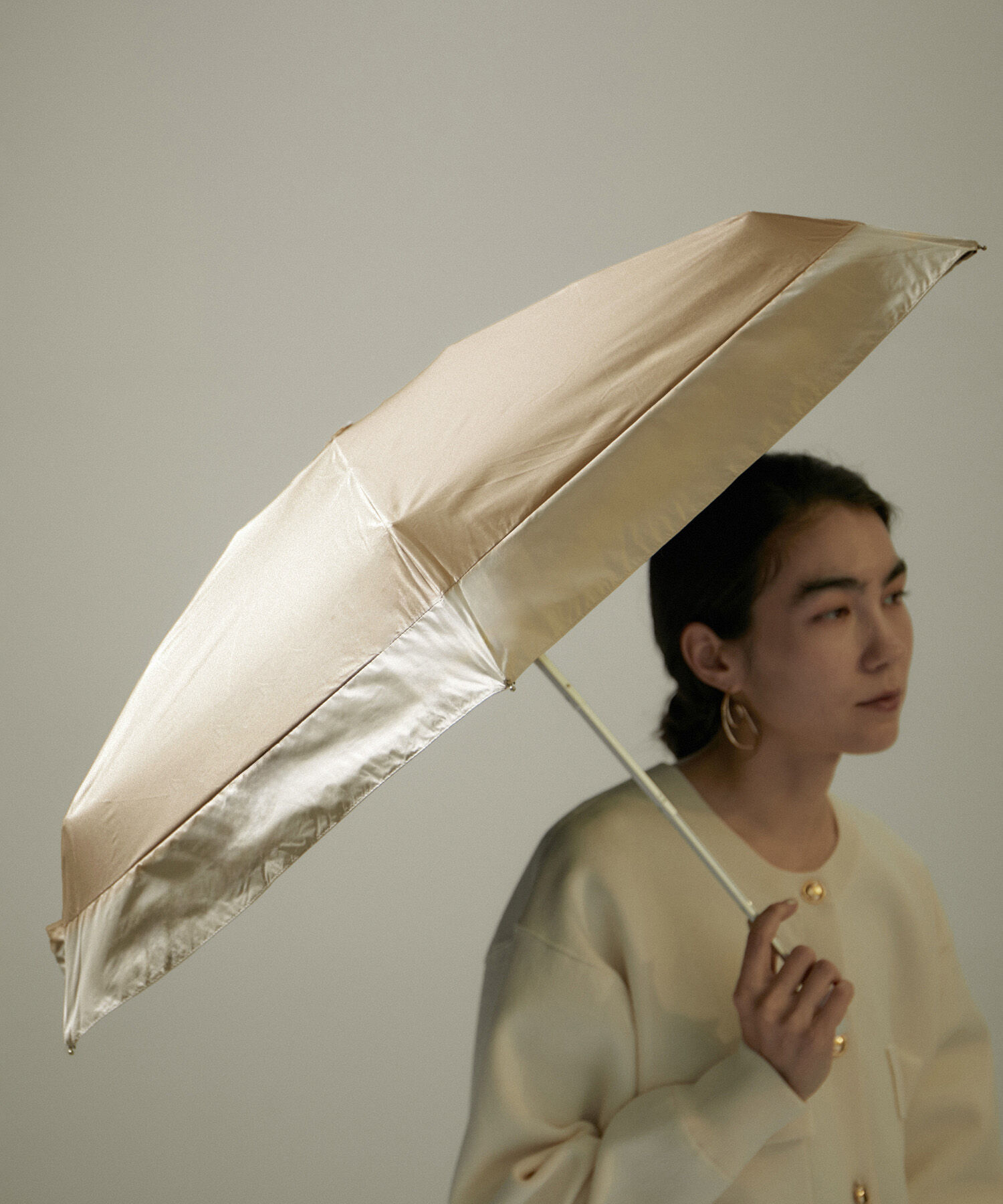 SALON adam et rope'「[UVカット率・遮光率99.99%以上]晴雨兼用2トーンアンブレラ/折り畳み傘/日傘」|傘|ベージュ(27)